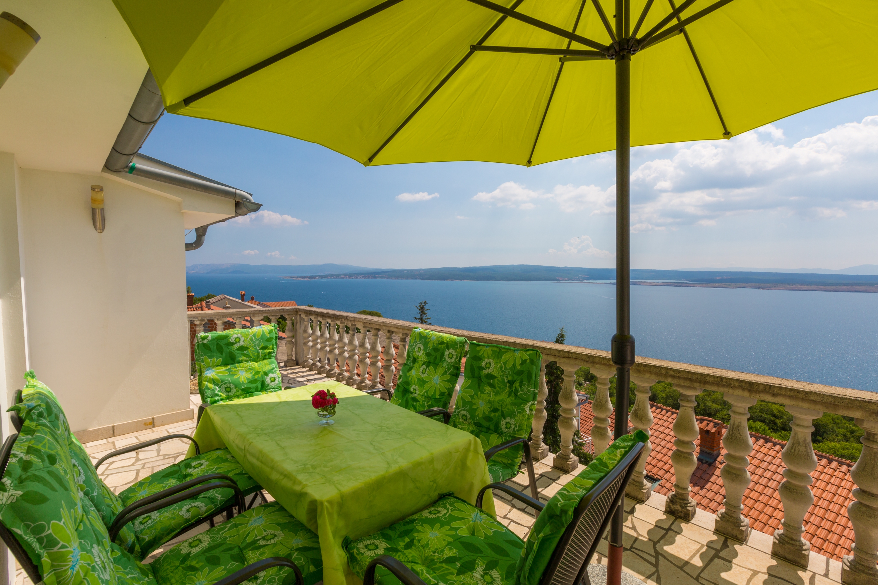 Two bedroom apartment with terrace and sea view Dramalj, Crikvenica  A-c