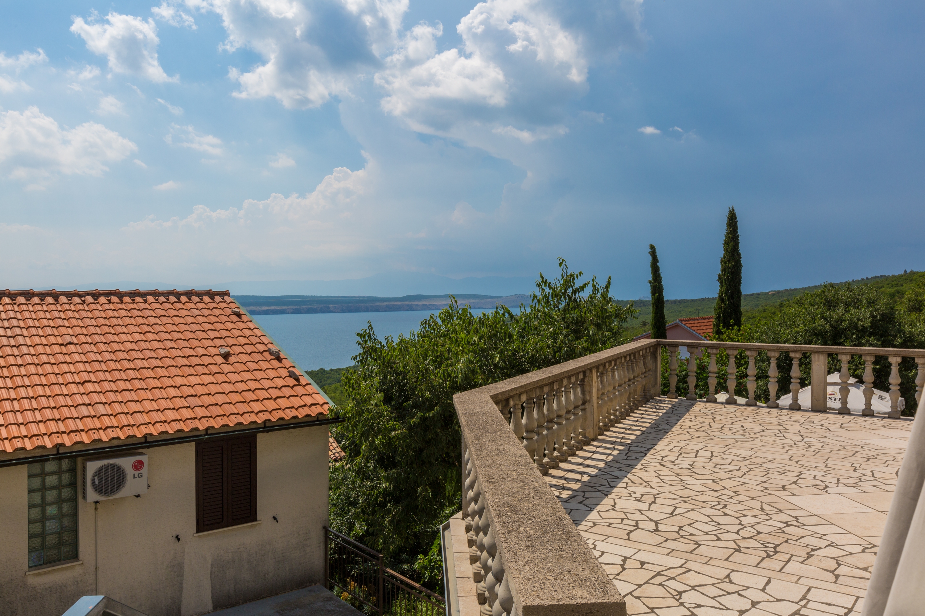 One bedroom apartment with terrace and sea view Dramalj, Crikvenica  A-d
