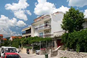 Crikvenica, Crikvenica, Obiekt 5553 - Apartamenty ze żwirową plażą.