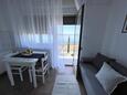 Crikvenica, Dining room in the apartment, (pet friendly) and WiFi.