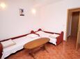 Sala de estar Senj, Sala de estar in the apartment, (pet friendly) y WiFi.