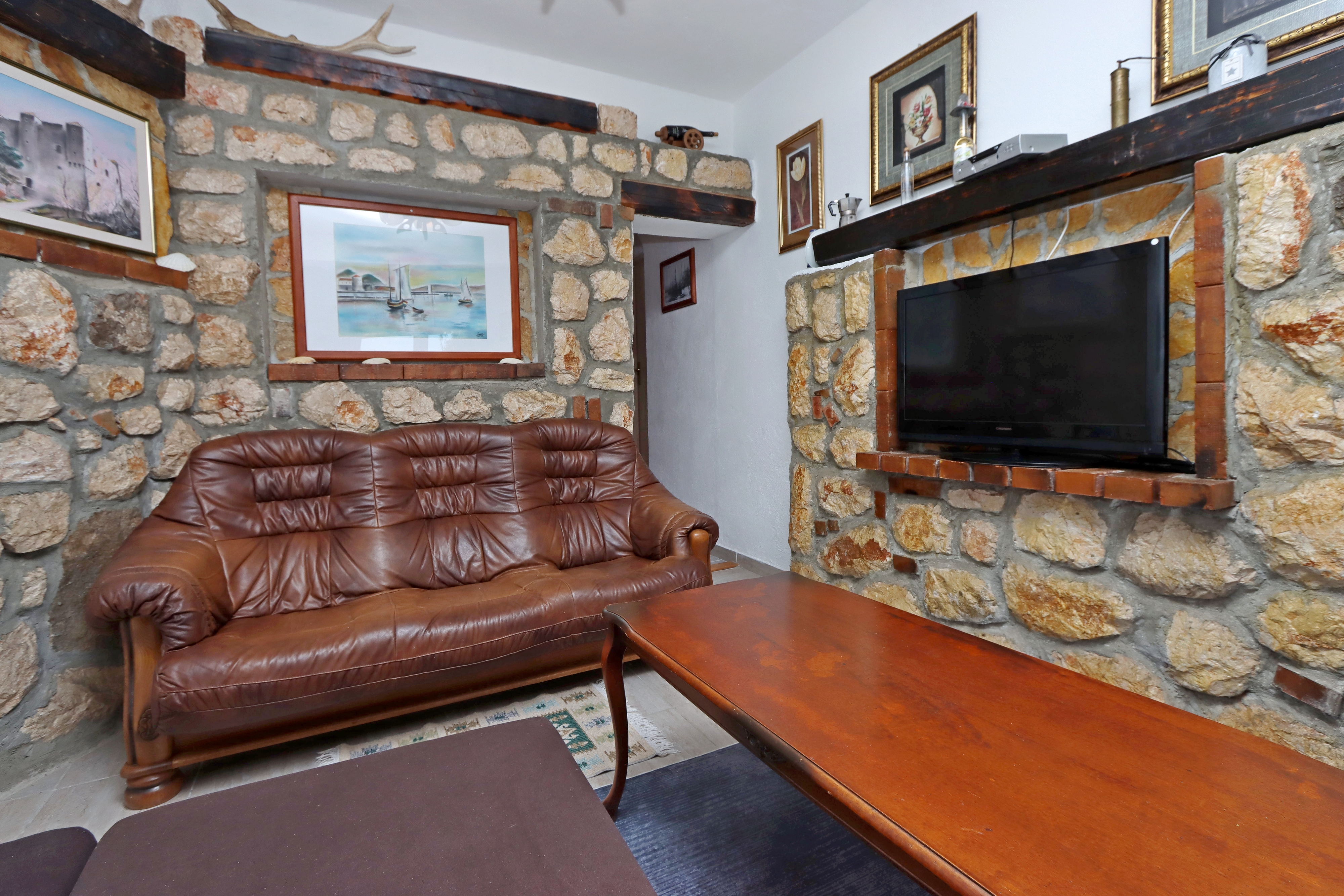 One bedroom apartment with terrace and sea view Senj (A-5571-c) One bedroom apartment with terrace and sea view Senj (A-5571-c)