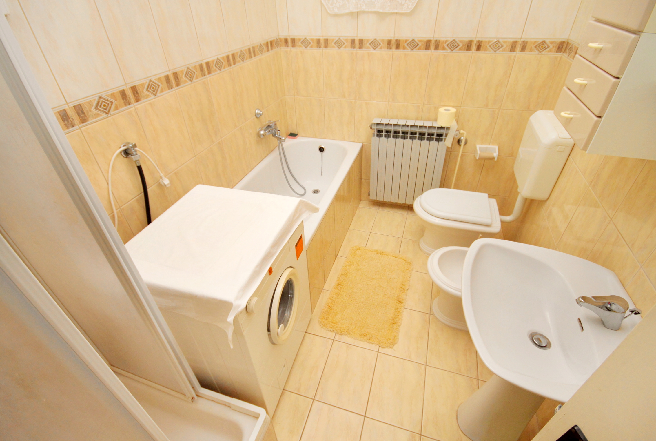 Three bedroom apartment with balcony and sea view Senj  A-a