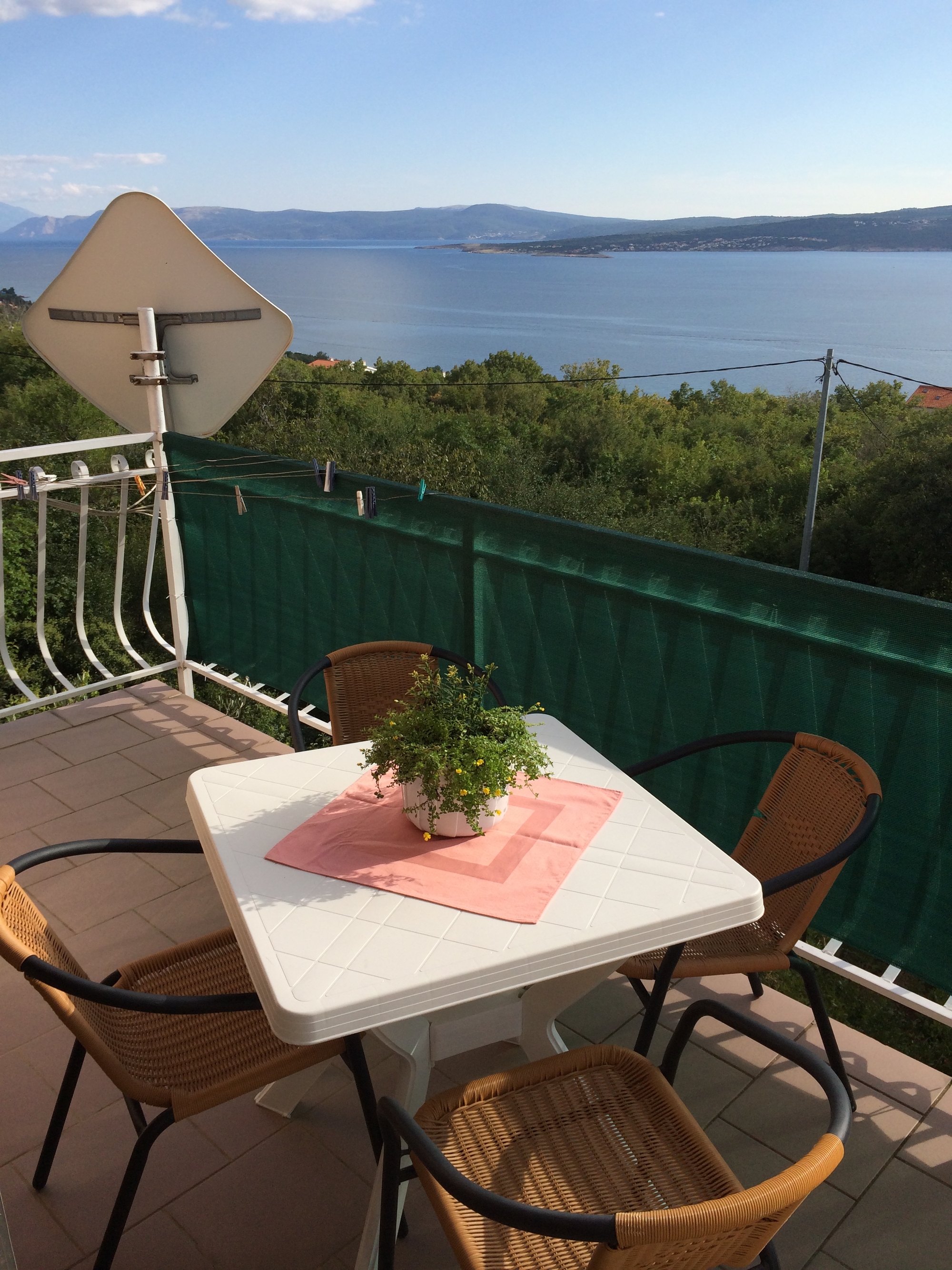 Three bedroom apartment with terrace and sea view Dramalj, Crikvenica  A-b