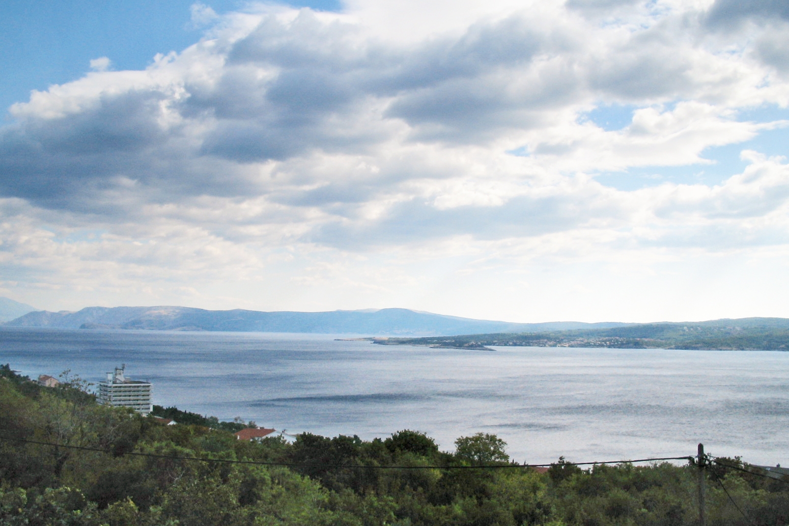 Three bedroom apartment with terrace and sea view Dramalj, Crikvenica  A-b