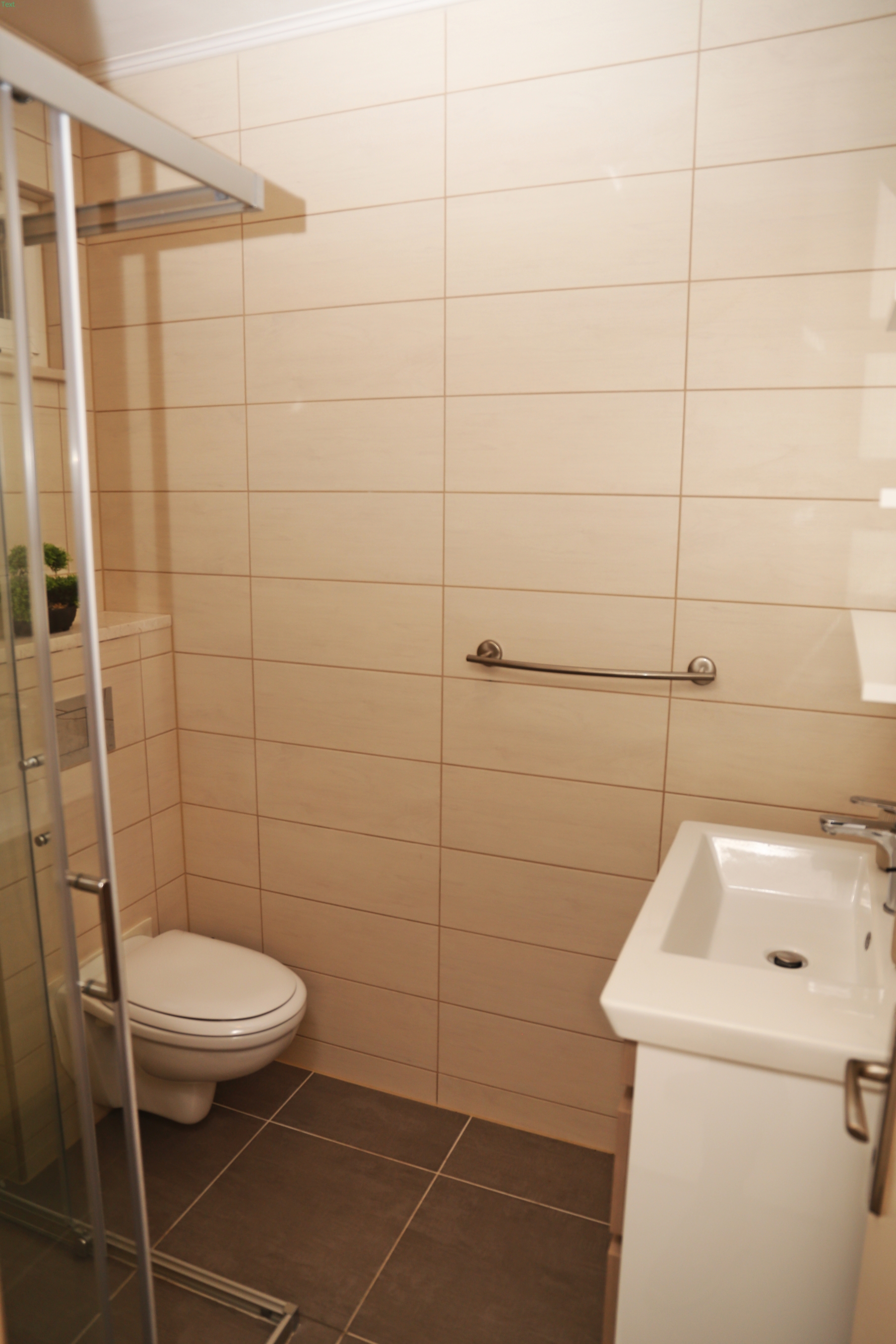 Three bedroom apartment with terrace and sea view Tri Žala, Korčula  A-e