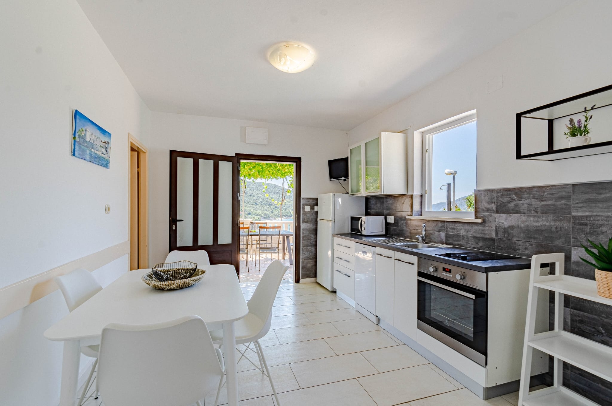 Three bedroom apartment with terrace and sea view Tri Žala, Korčula (A-558-e) Three bedroom apartment with terrace and sea view Tri Žala, Korčula (A-558-e)