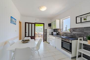 Dining room 1