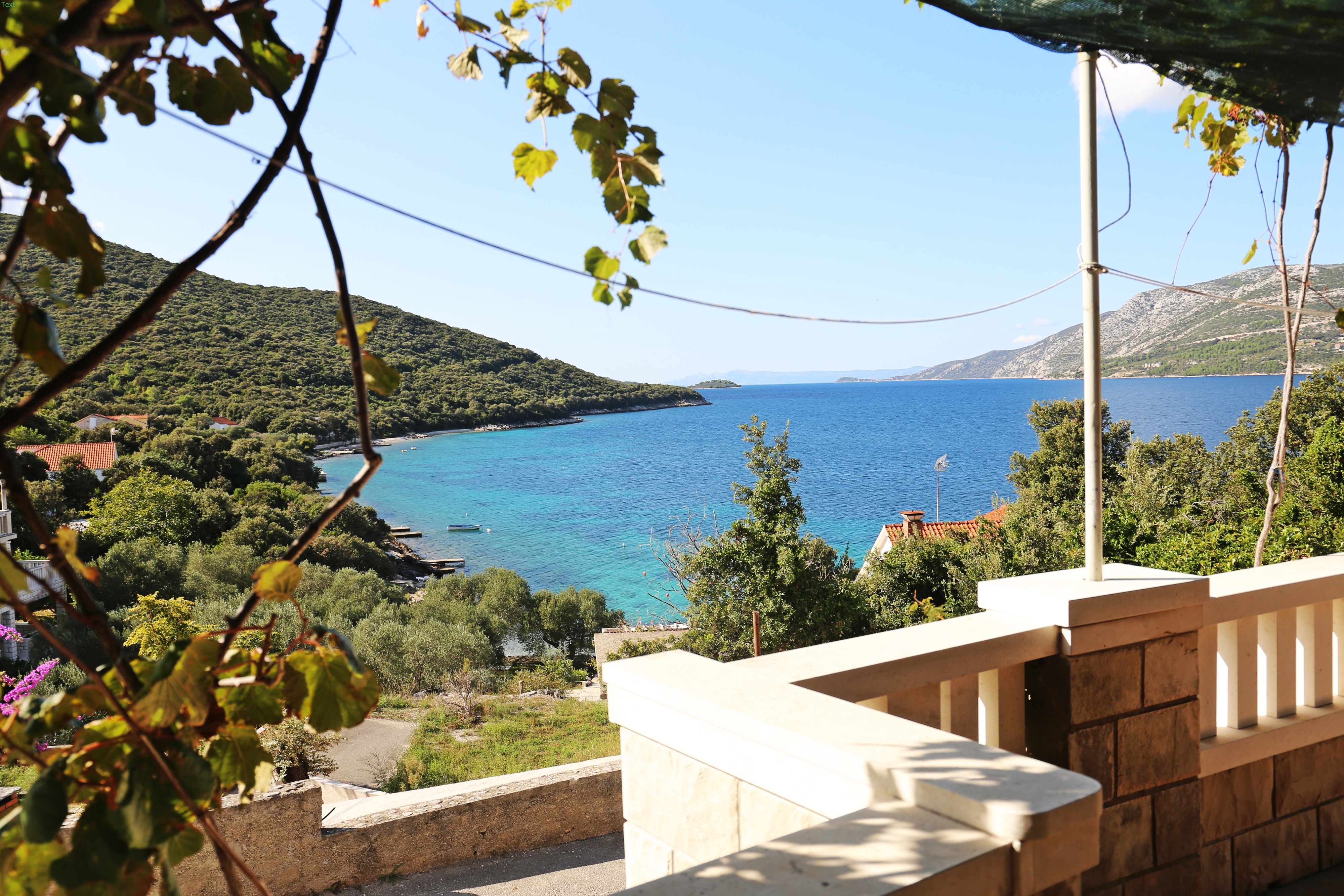Three bedroom apartment with terrace and sea view Tri Žala, Korčula  A-e