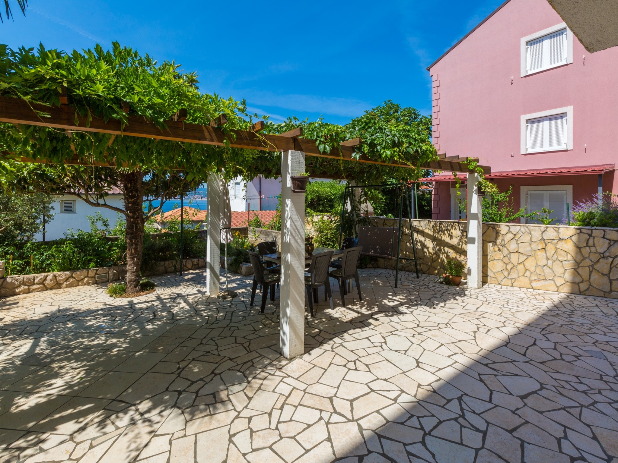 Two bedroom apartment with terrace and sea view Crikvenica  A-a