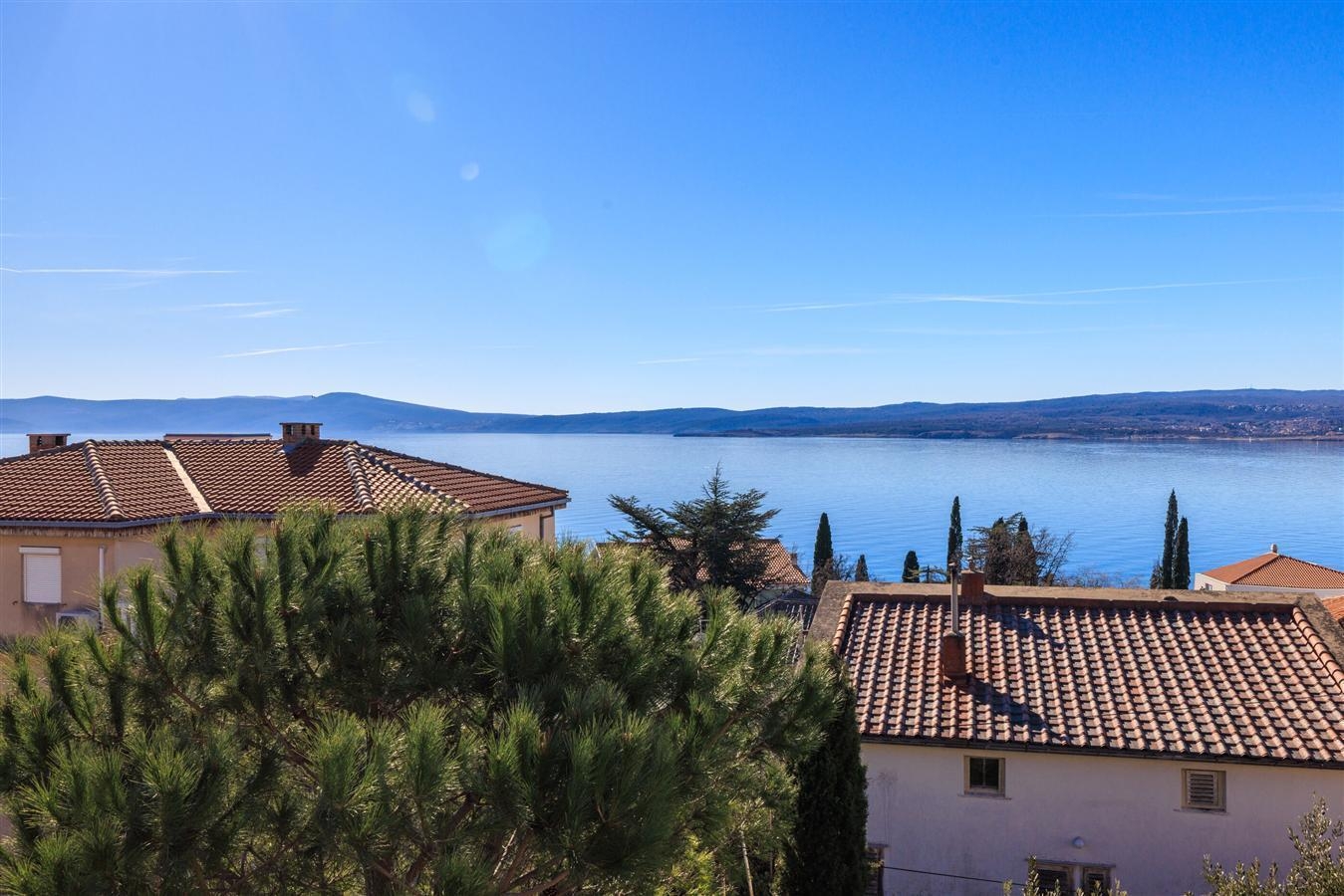 One bedroom apartment with balcony and sea view Crikvenica  A-b