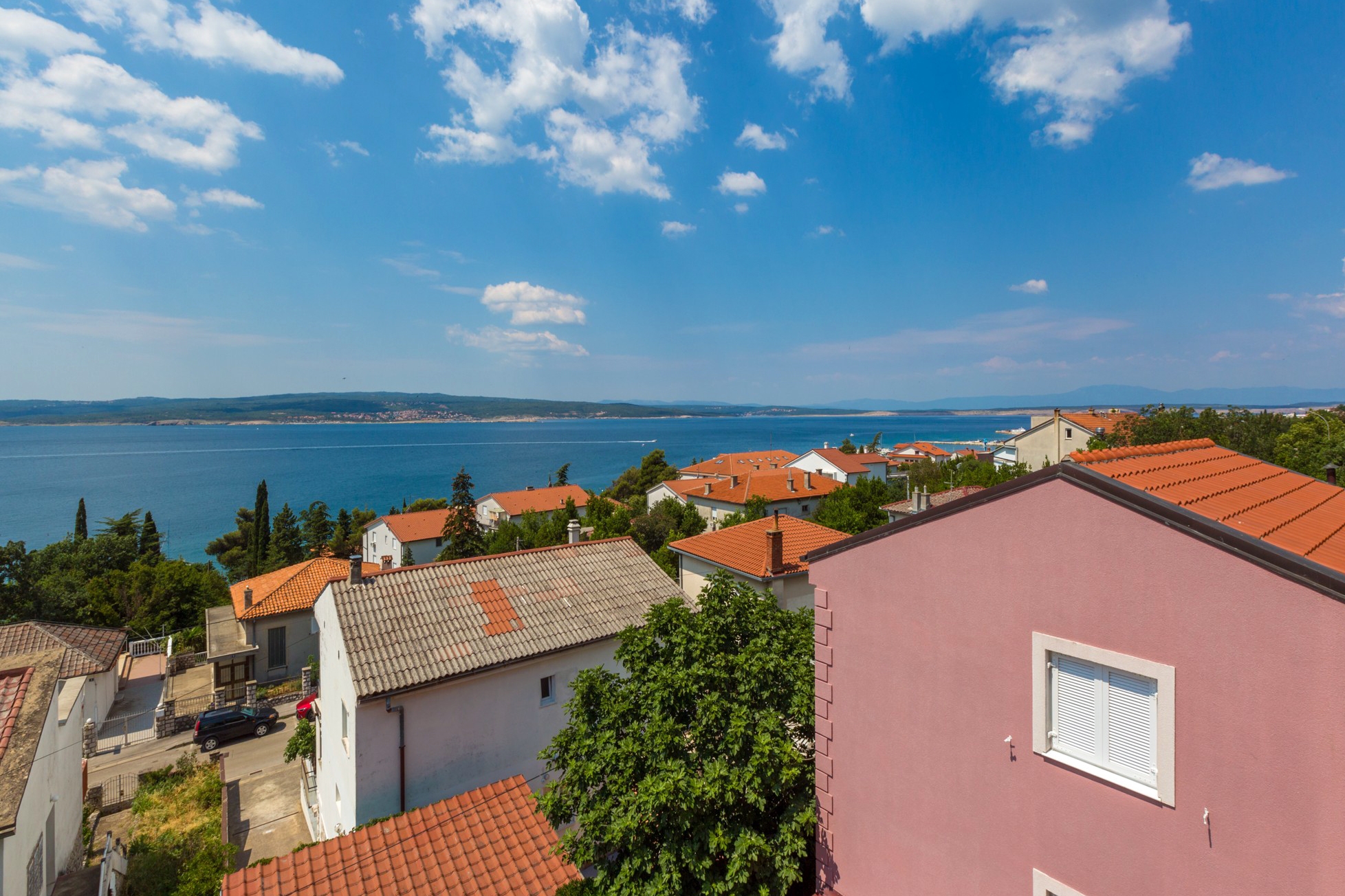 Two bedroom apartment with balcony and sea view Crikvenica  A-c