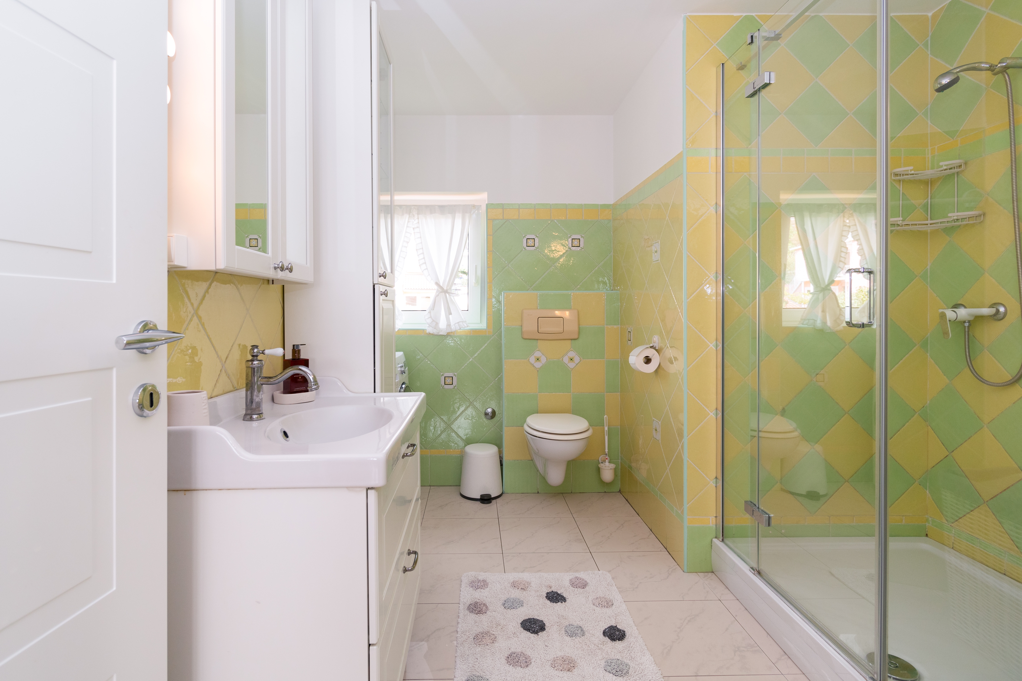 Two bedroom apartment with balcony and sea view Crikvenica  A-c