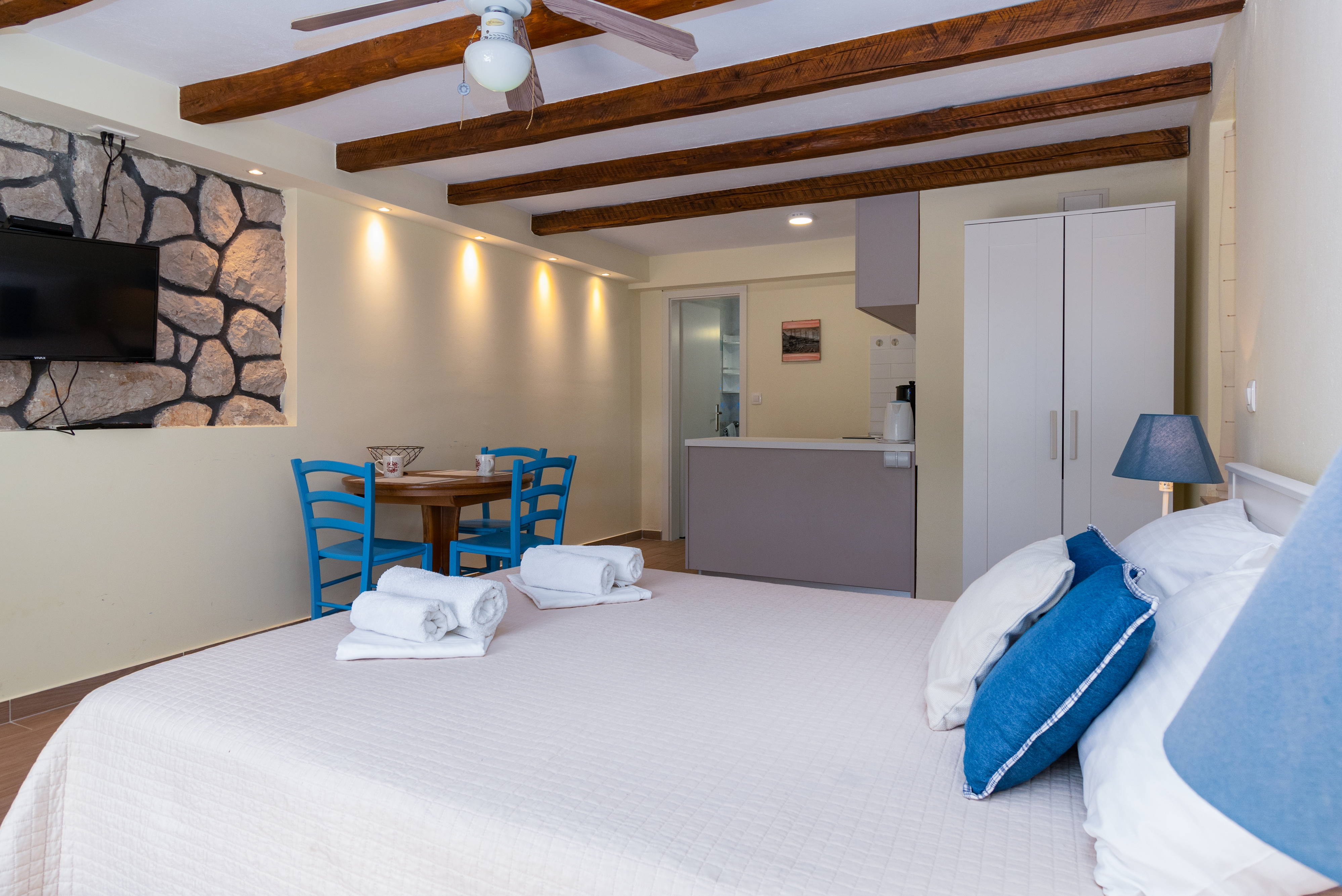 Studio flat with terrace and sea view Crikvenica  AS-a
