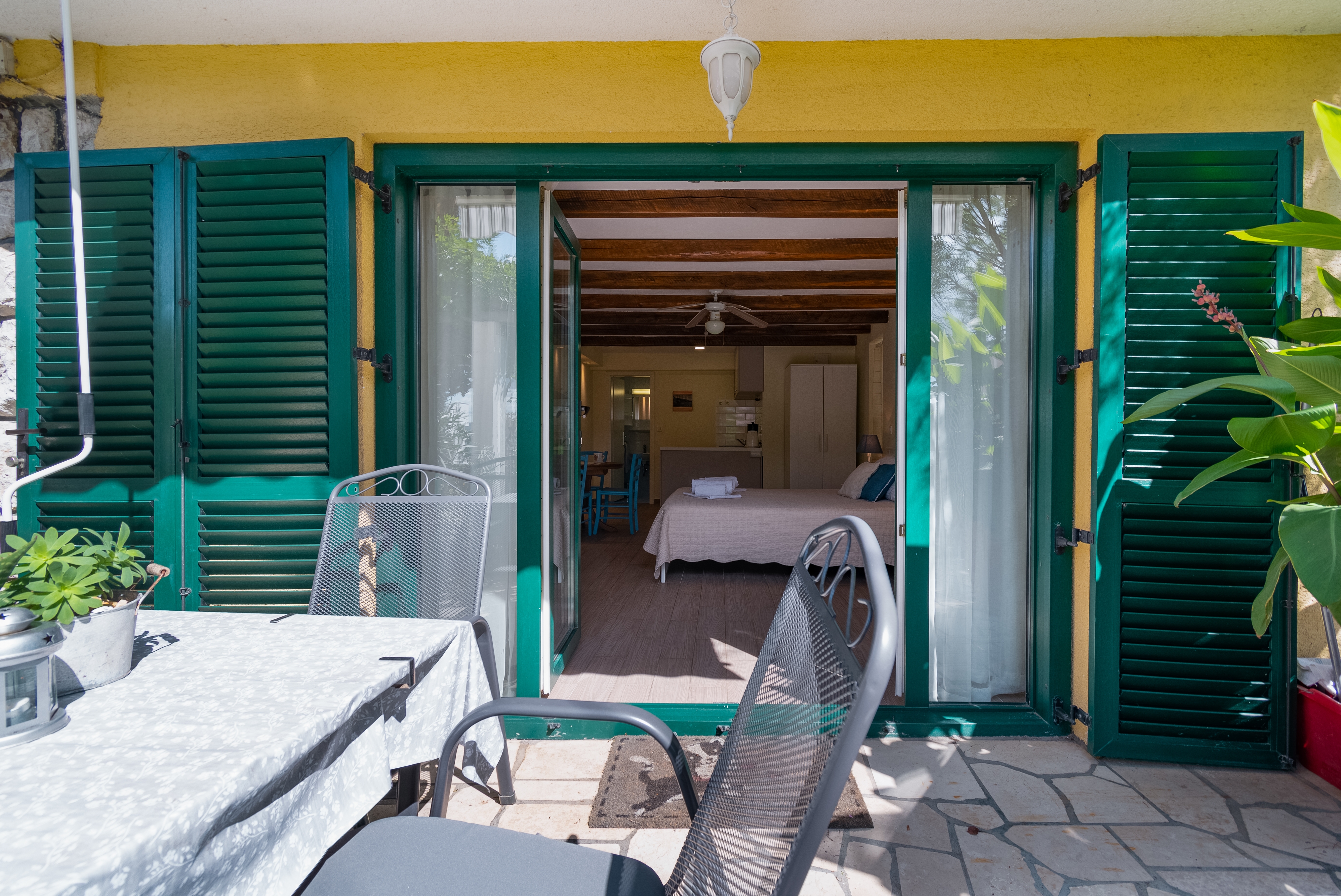 Studio flat with terrace and sea view Crikvenica (AS-5585-a)