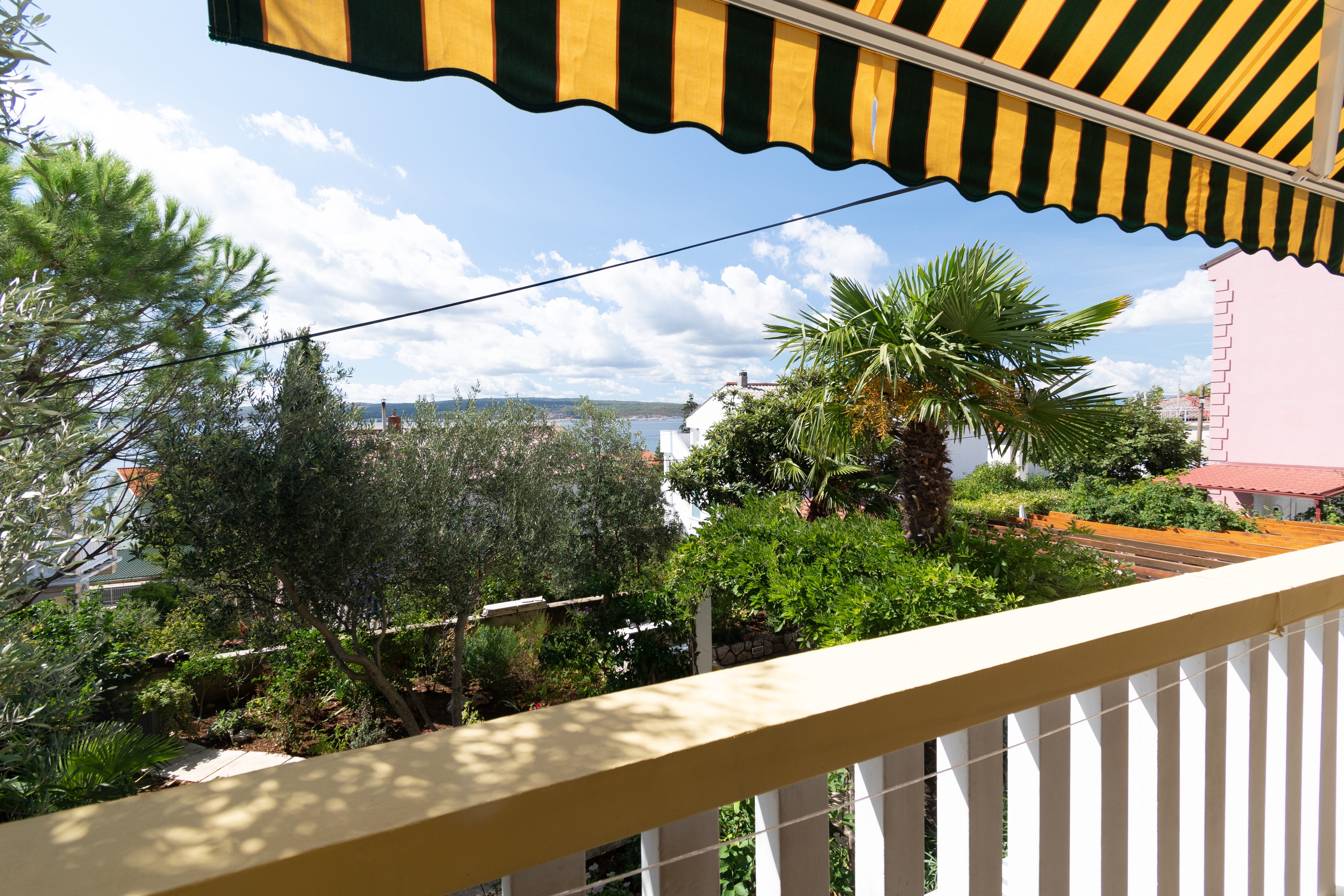 Studio flat with balcony and sea view Crikvenica  AS-b