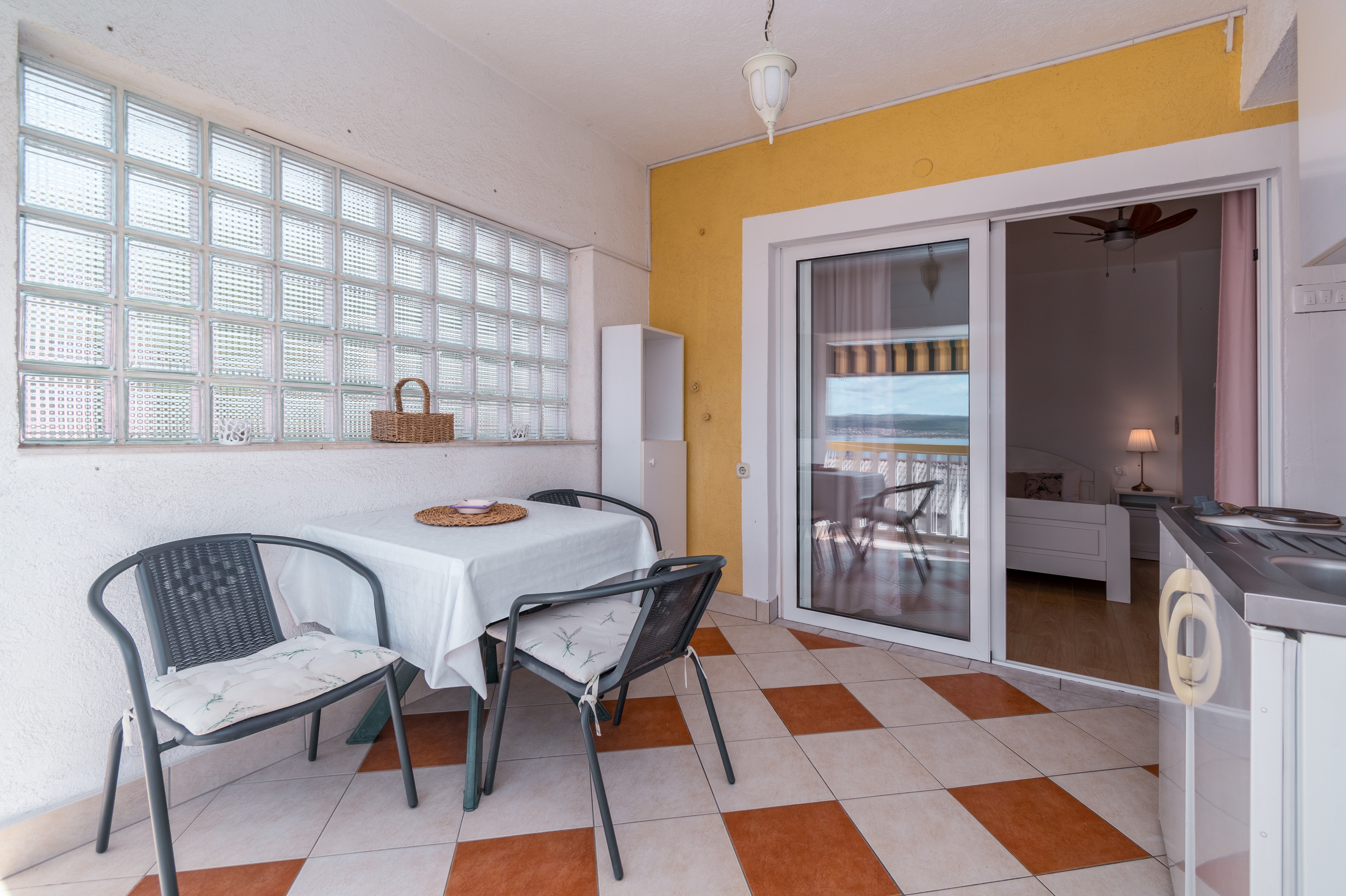 Studio flat with terrace and sea view Crikvenica  AS-c