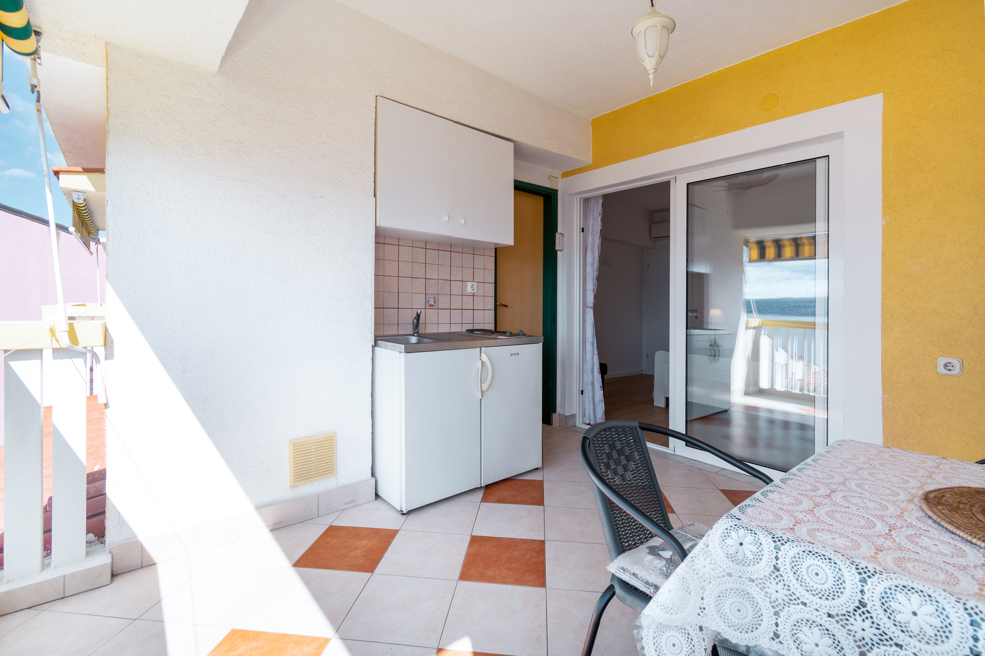 Studio flat with terrace and sea view Crikvenica (AS-5585-d) Studio flat with terrace and sea view Crikvenica (AS-5585-d)