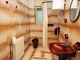 Shared bathroom Novi Vinodolski, Shared bathroom in the room, WIFI.