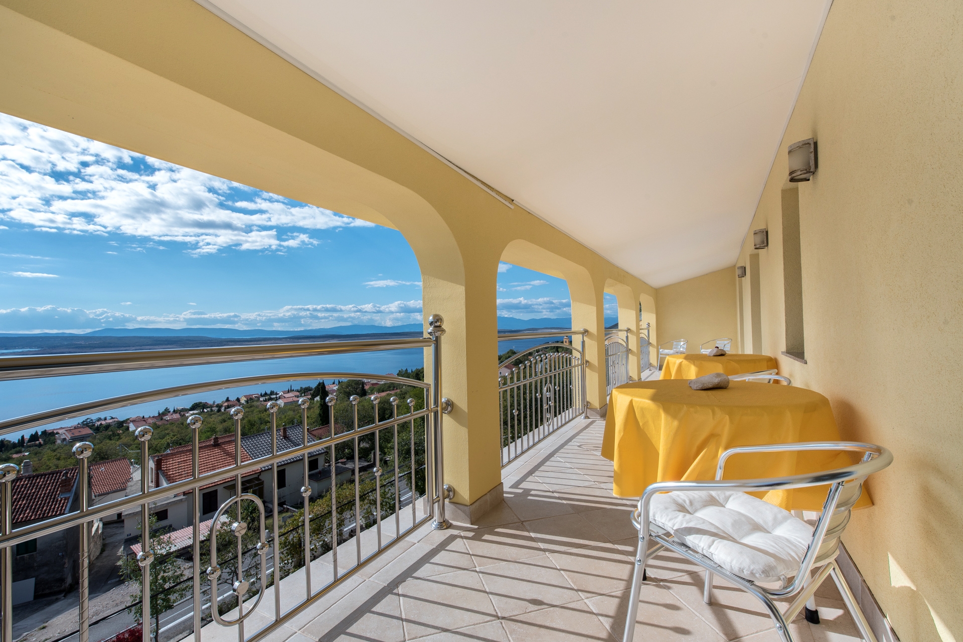 Three bedroom apartment with terrace and sea view Dramalj, Crikvenica (A-5592-b) Three bedroom apartment with terrace and sea view Dramalj, Crikvenica (A-5592-b)