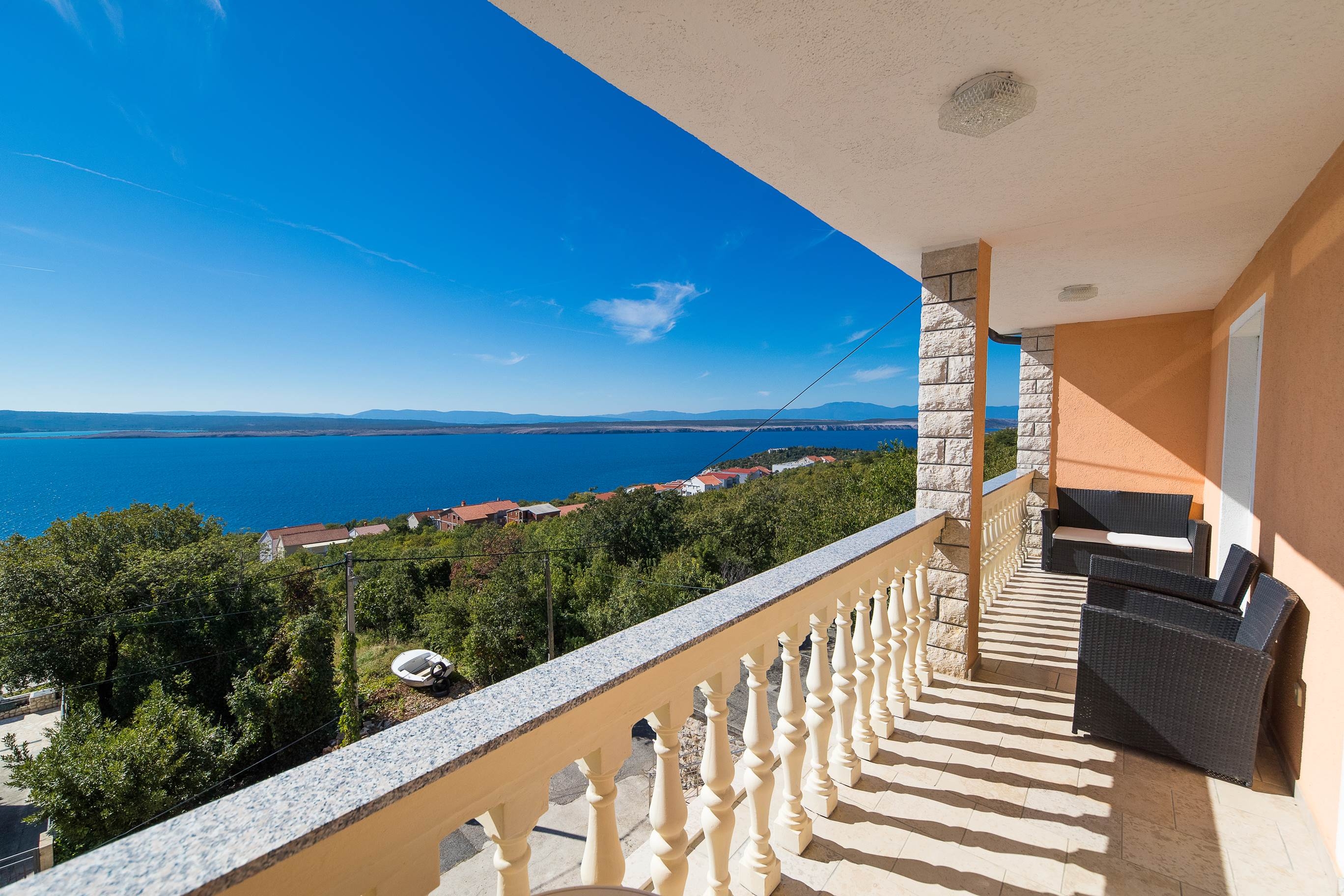 Three bedroom apartment with terrace and sea view Dramalj, Crikvenica (A-5594-b) Three bedroom apartment with terrace and sea view Dramalj, Crikvenica (A-5594-b)