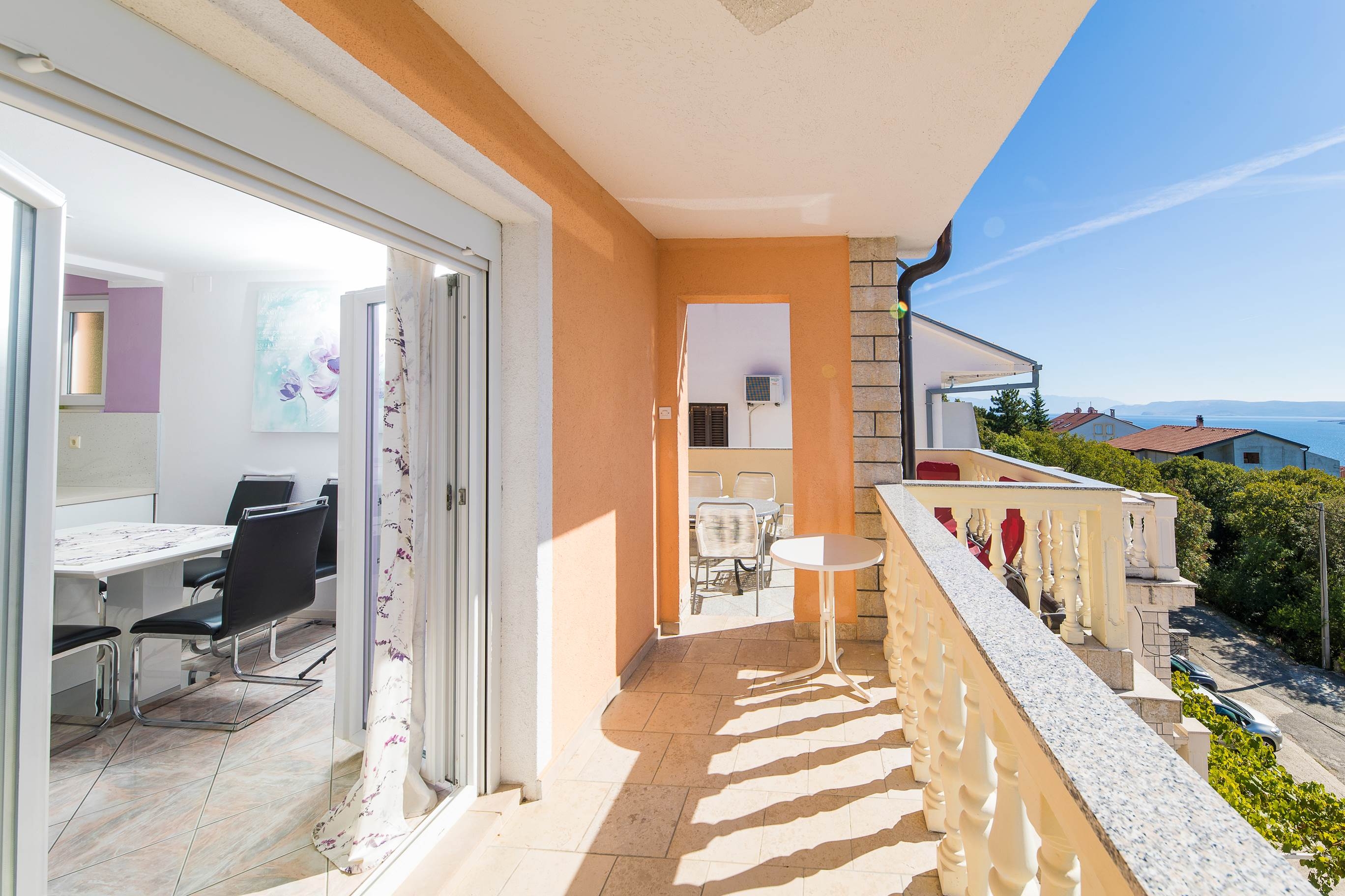 Three bedroom apartment with terrace and sea view Dramalj, Crikvenica  A-b