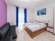Ložnice 3 Dramalj, Ložnice 3 v ubytování typu apartment, domácí mazlíčci povoleni a WiFi.