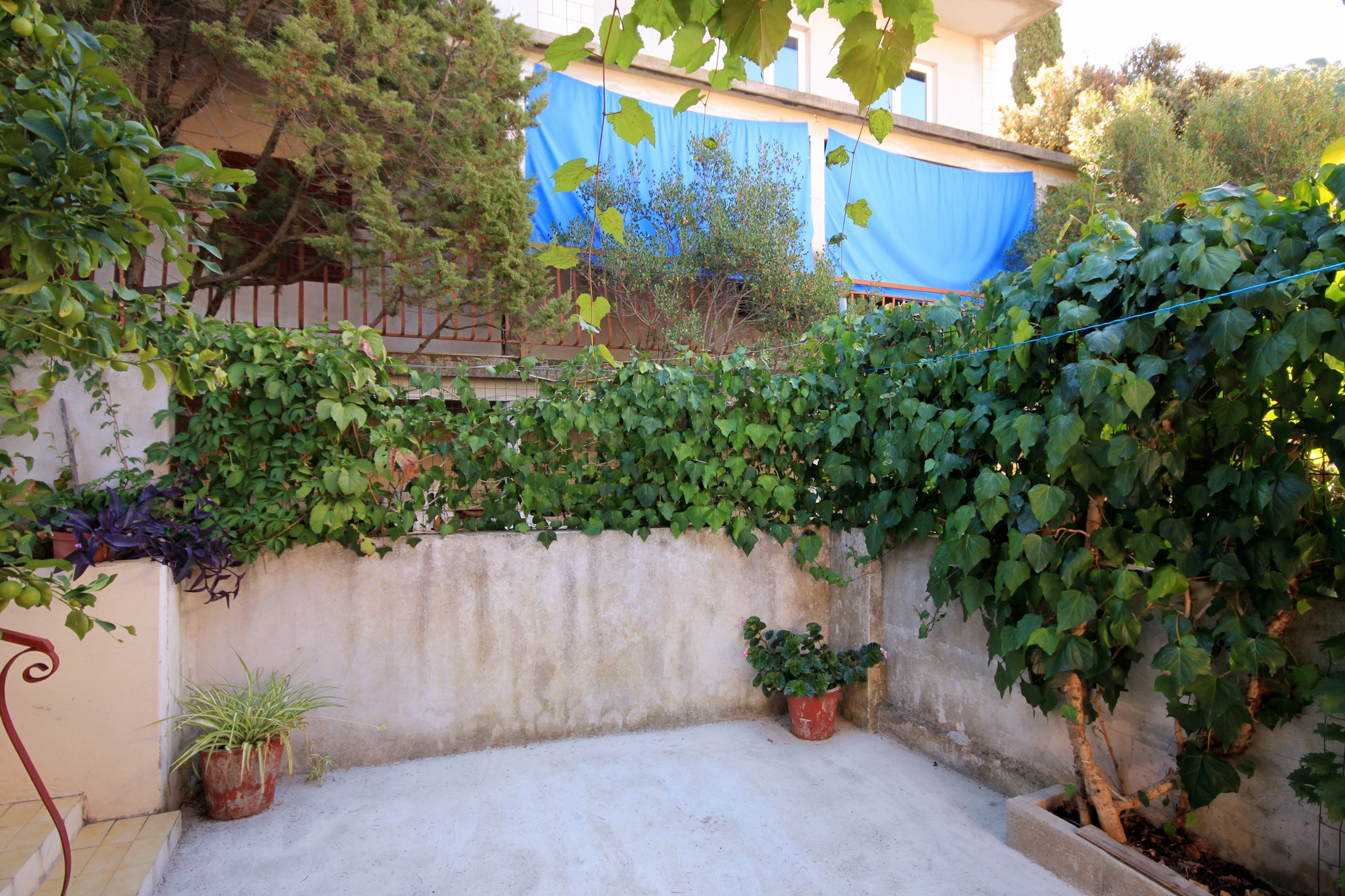 Two bedroom apartment near beach Brna, Korčula  A-a