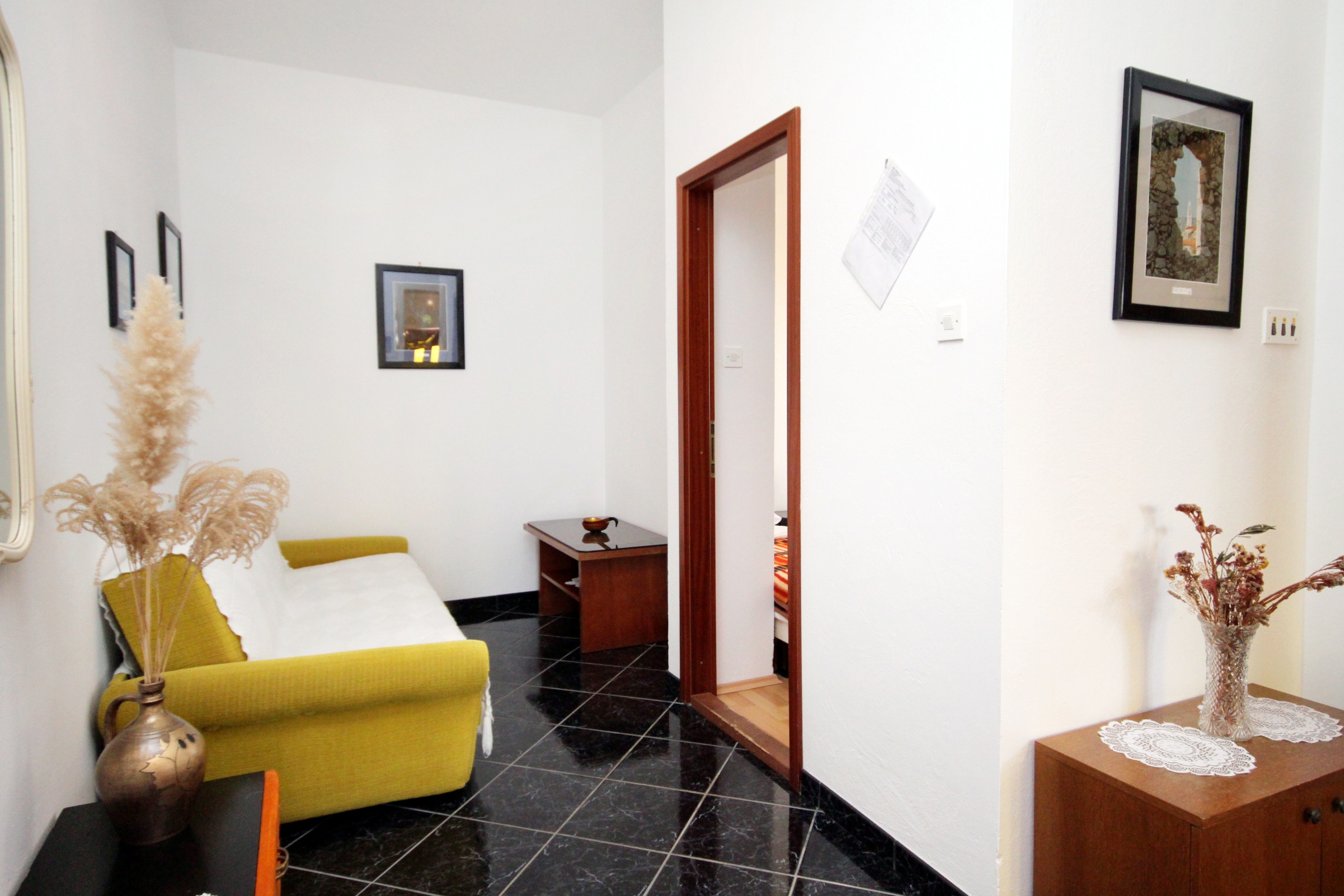 Two bedroom apartment with terrace Novi Vinodolski (A-5600-a)