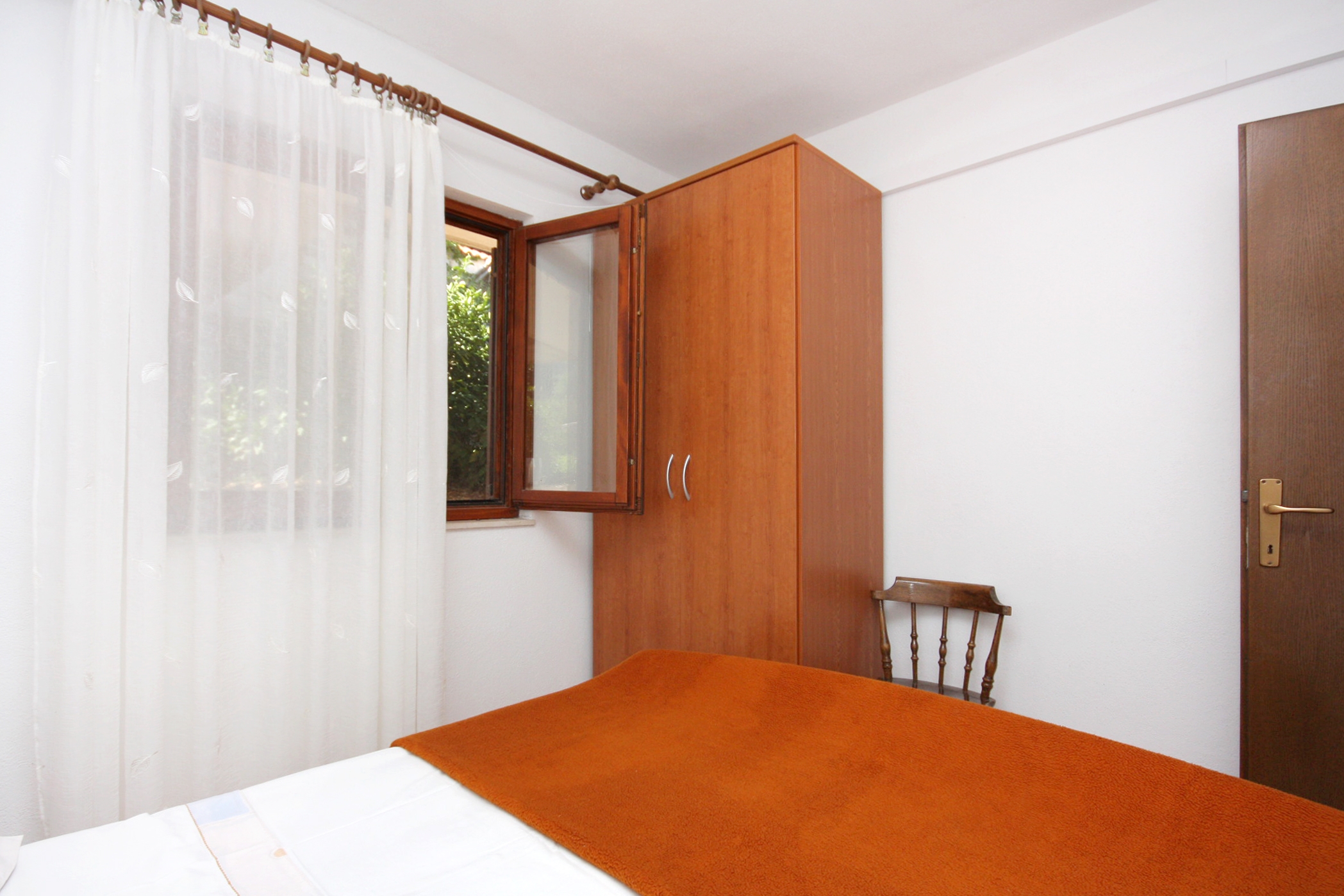 Two bedroom apartment near beach Cove Solotiša, Hvar  A-c