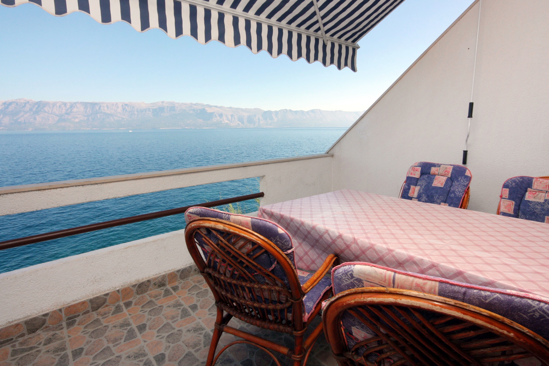 Two bedroom apartment near beach Cove Solotiša, Hvar  A-c