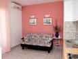 Obývací pokoj Postira, Obývací pokoj v ubytování typu apartment, s klimatizací, domácí mazlíčci povoleni a WiFi.