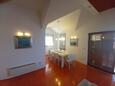 Postira, Dining room in the apartment, WiFi.