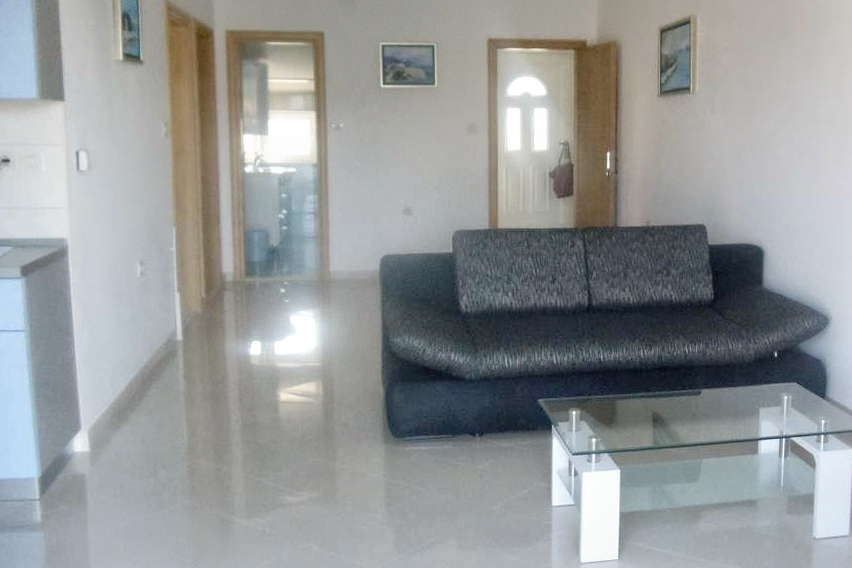 Two bedroom apartment with balcony and sea view Sumartin, Brač (A-5620-d)