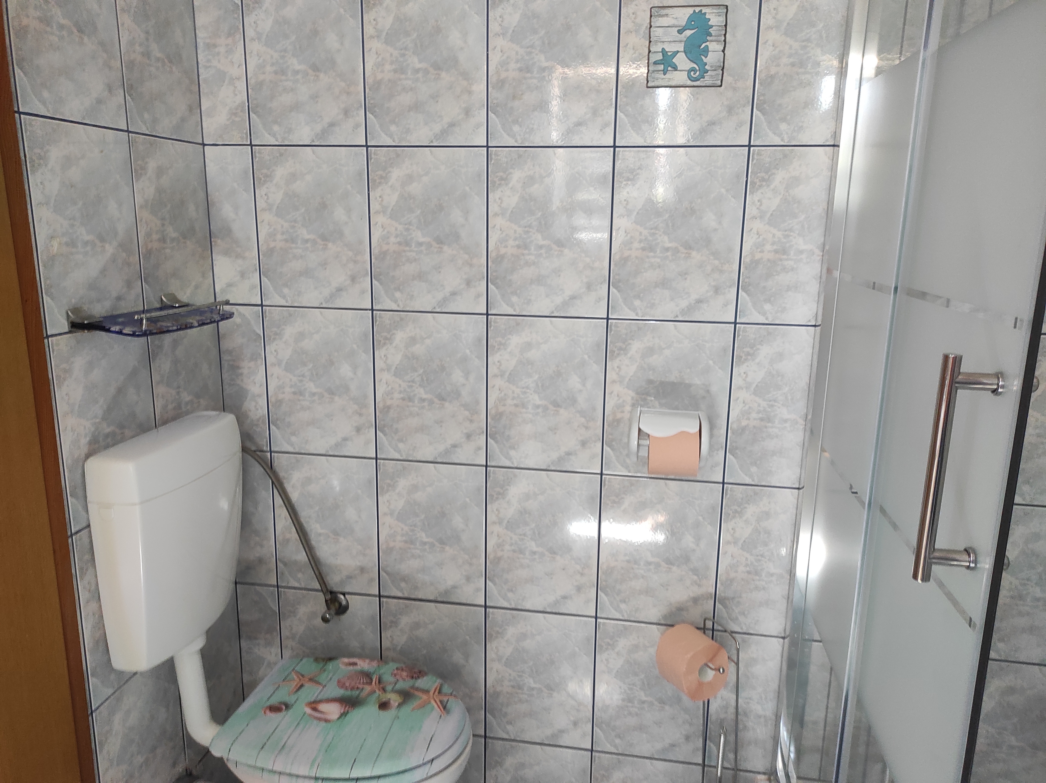 Two bedroom apartment with terrace and sea view Supetar, Brač  A-a