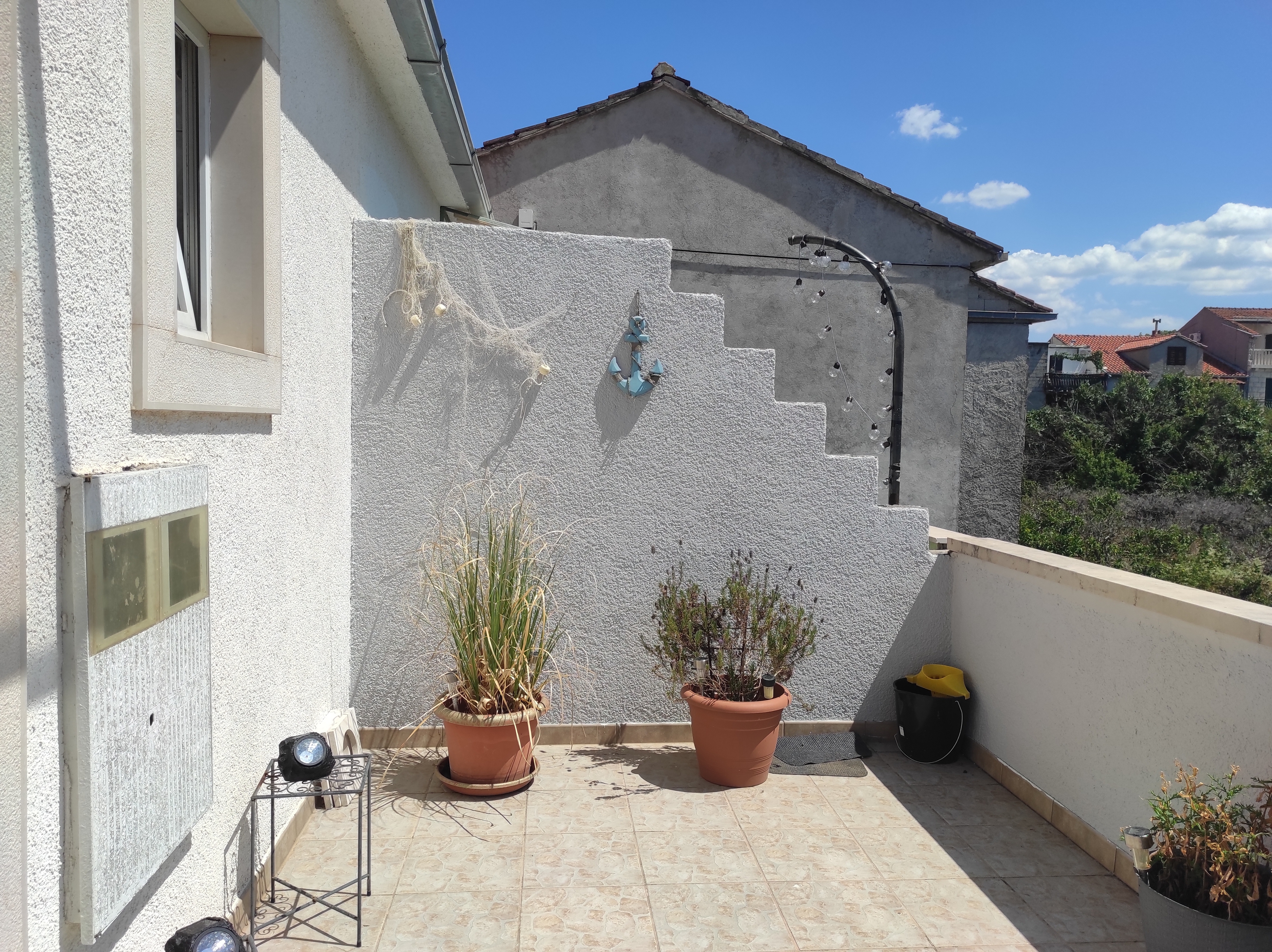 Two bedroom apartment with terrace and sea view Supetar, Brač  A-a
