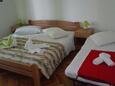 Bedroom 1 Supetar, Bedroom 1 in the apartment, WiFi.