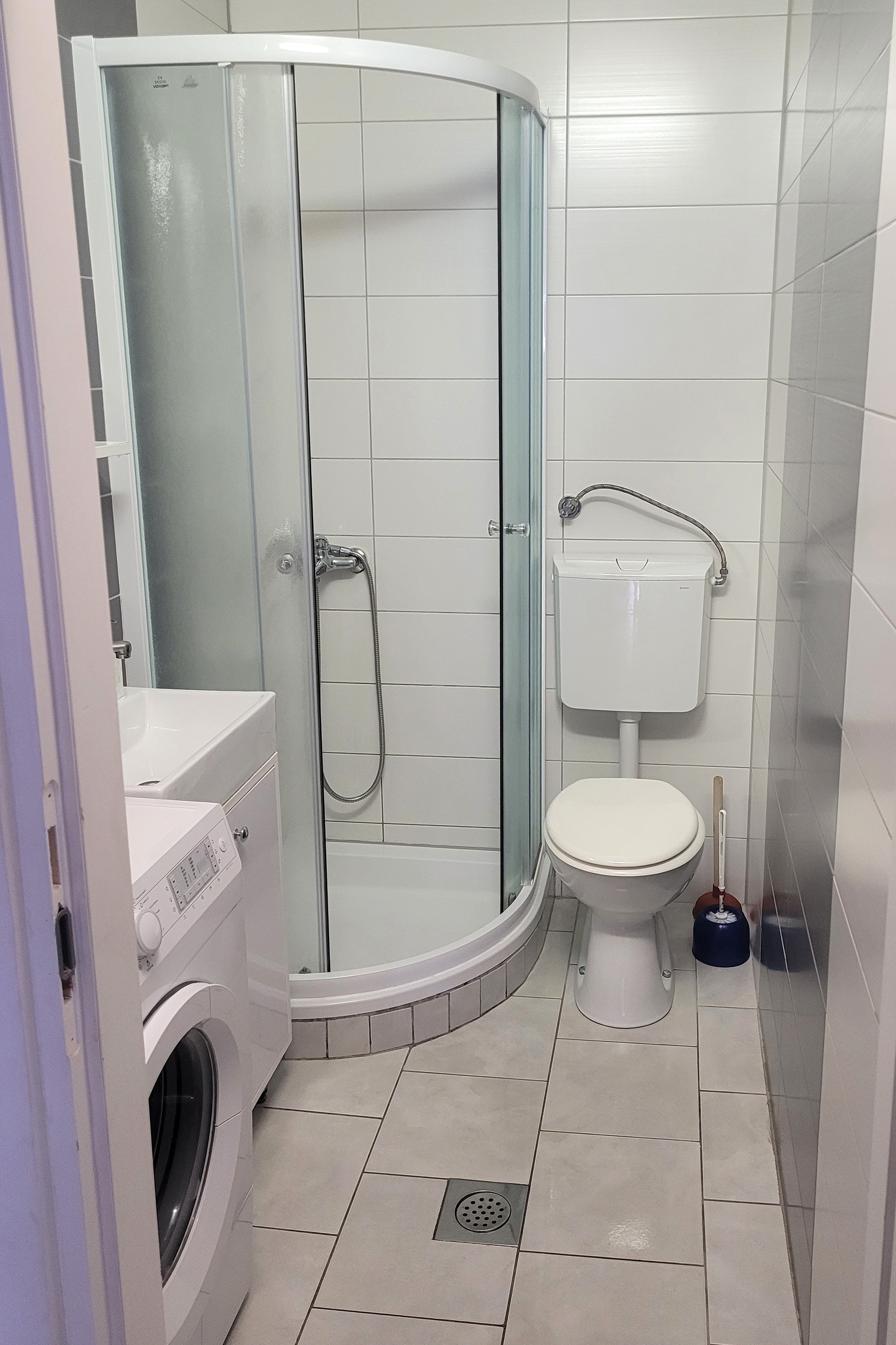 Two bedroom apartment with terrace Sutivan, Brač  A-a