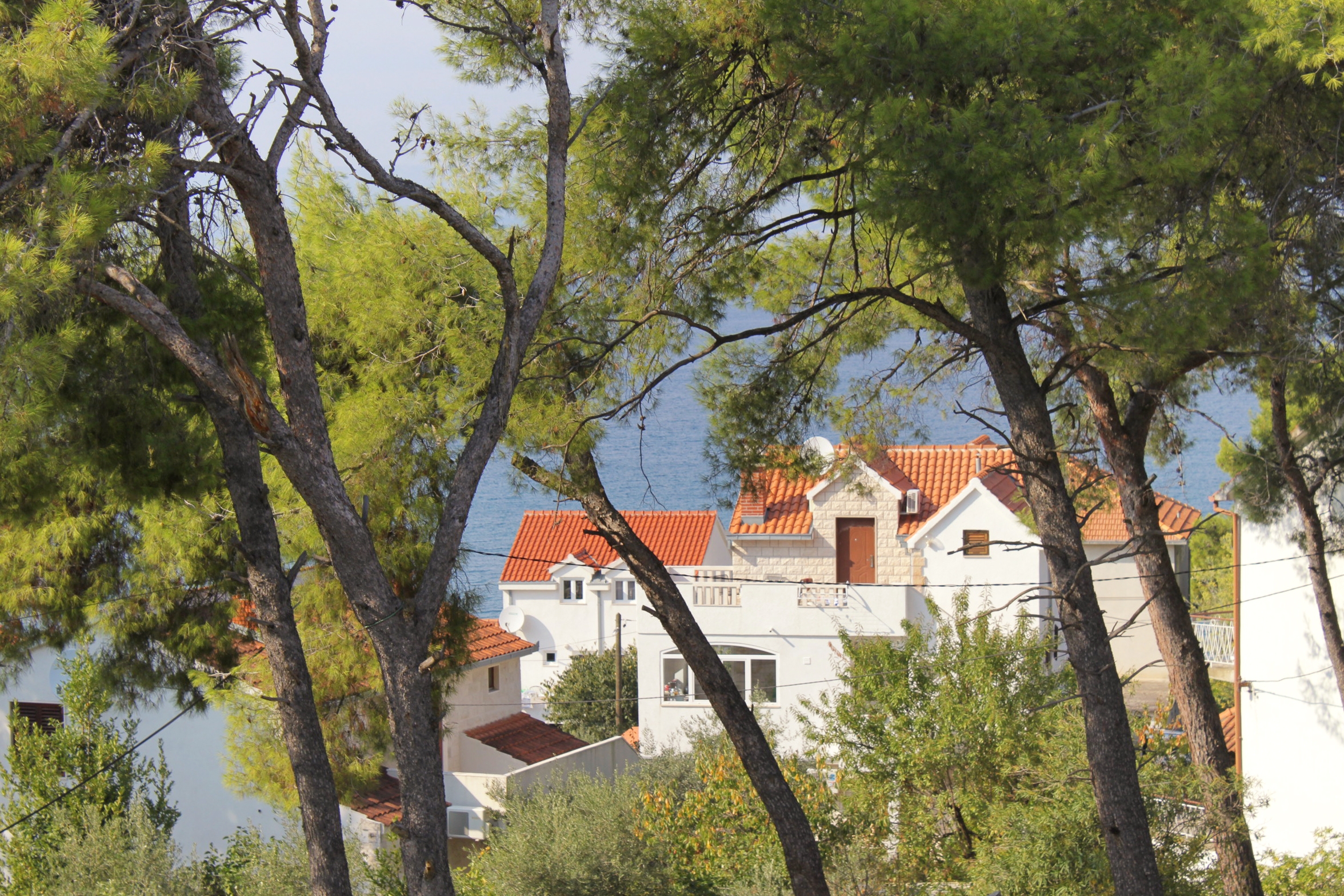 One bedroom apartment with balcony and sea view Sutivan, Brač  A-b