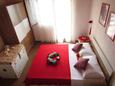 Pobij, Bedroom 1 in the apartment, WiFi.
