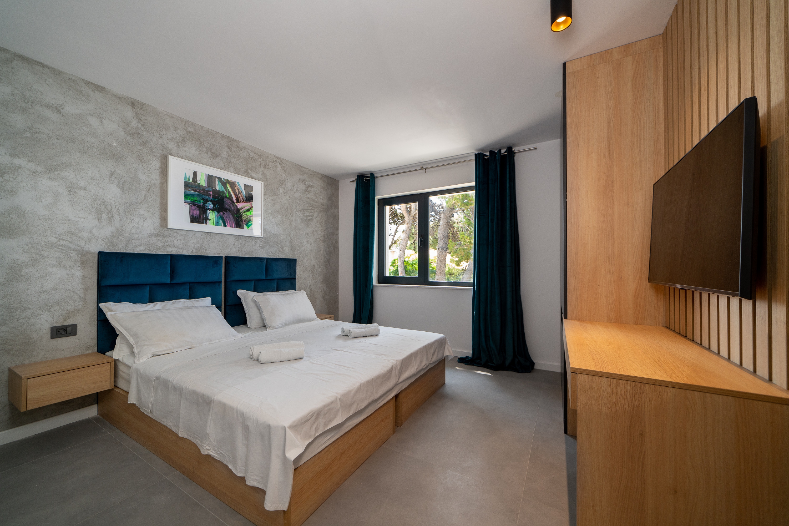 Three bedroom house near beach Sumartin, Brač  K