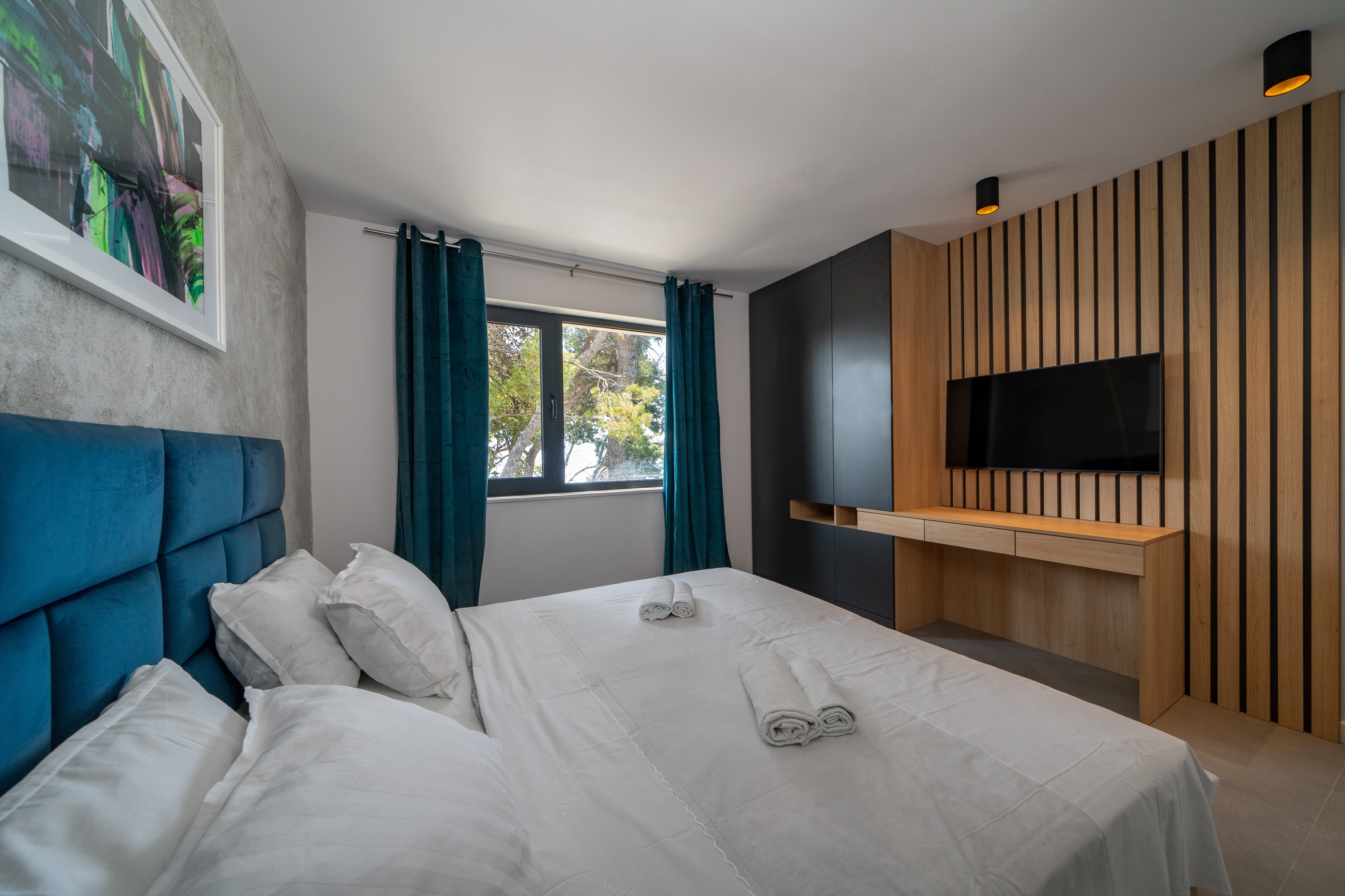 Three bedroom house near beach Sumartin, Brač  K