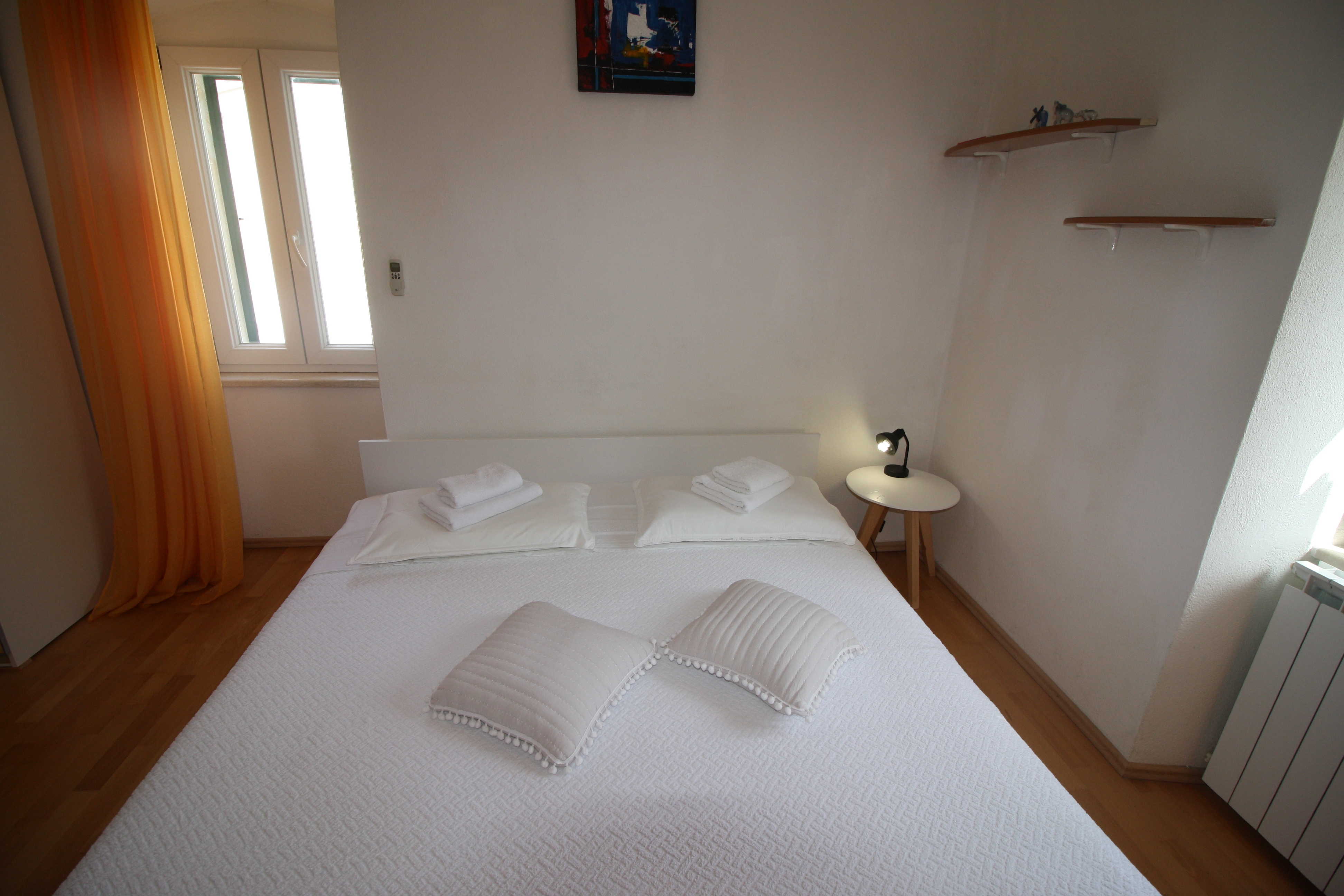 Room with air-conditioning Sumartin, Brač  S-a