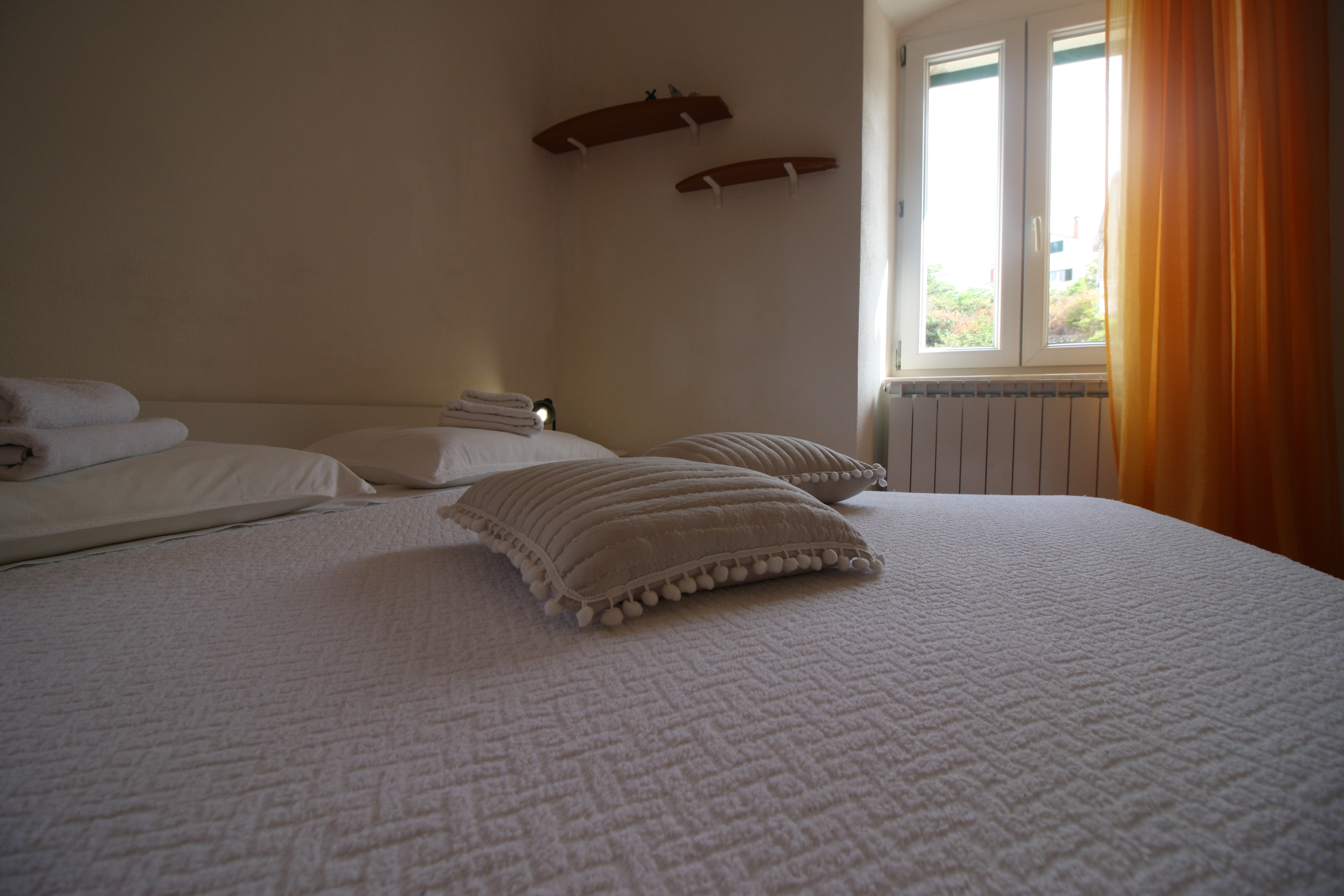 Room with air-conditioning Sumartin, Brač  S-a