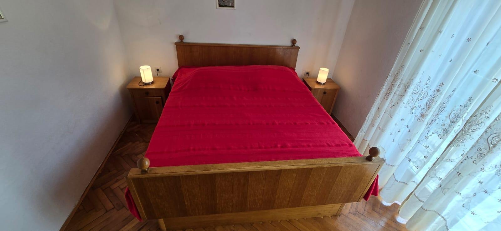 Three bedroom apartment with terrace Mirca, Brač  A-a