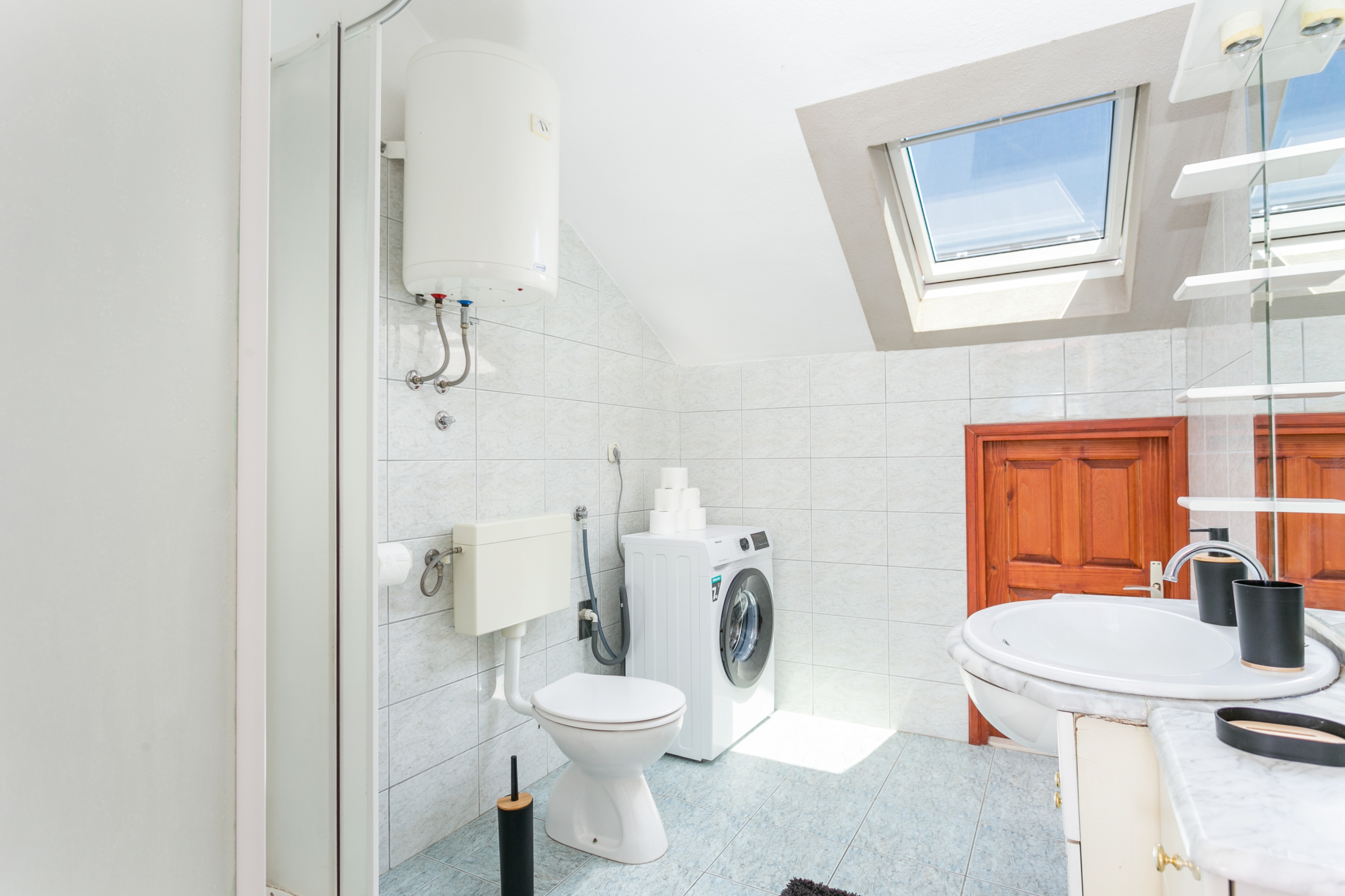 Two bedroom apartment with terrace and sea view Supetar, Brač  A-a