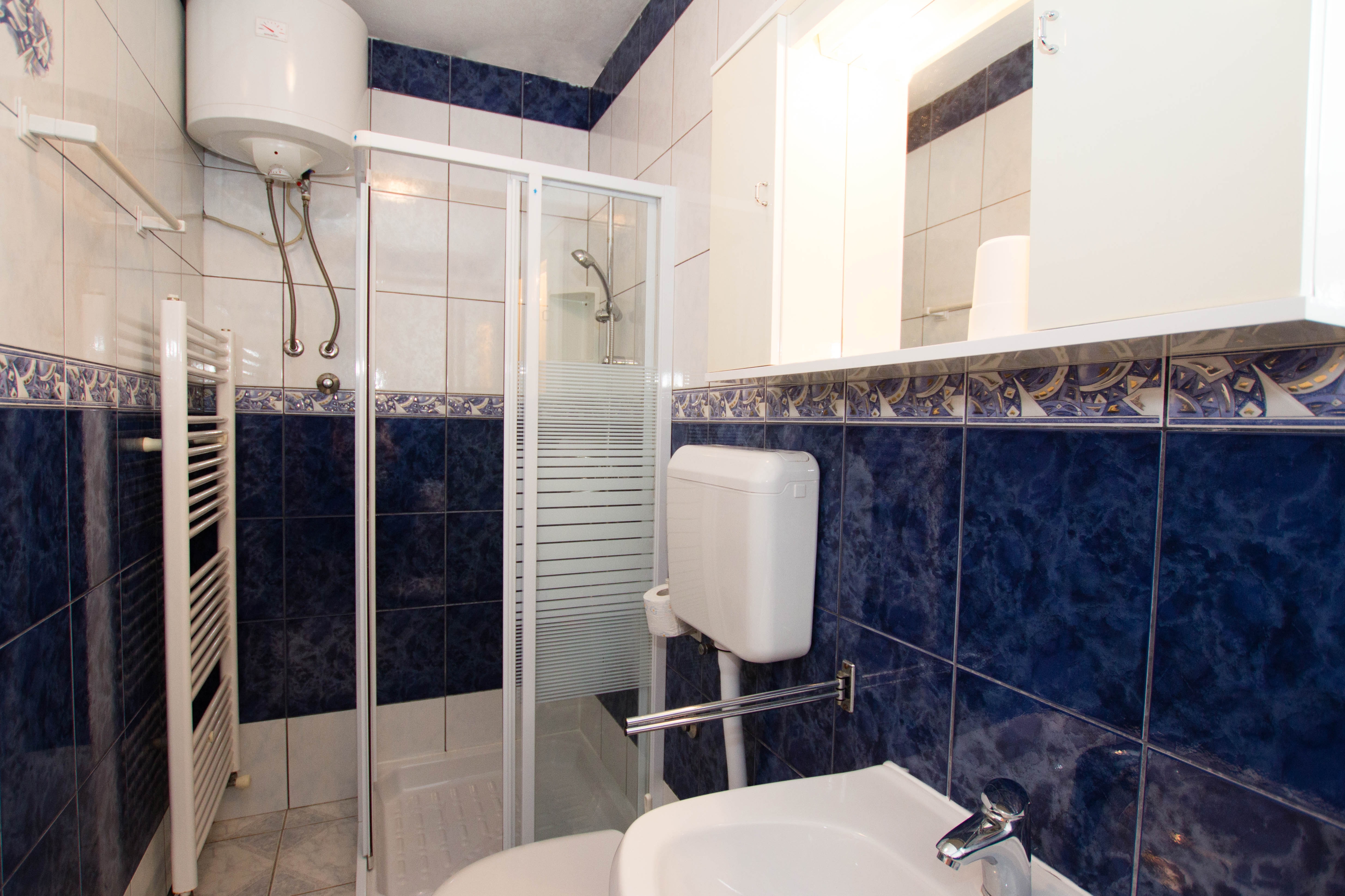 One bedroom apartment near beach Sućuraj, Hvar  A-a
