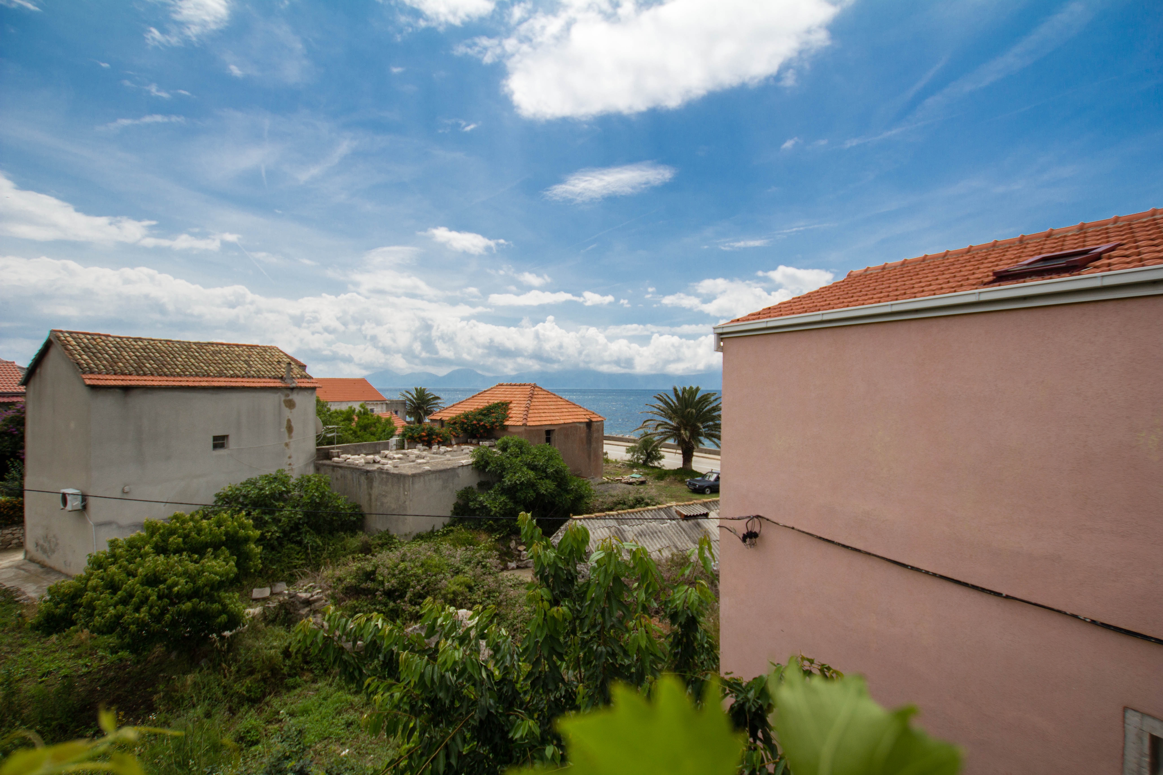 One bedroom apartment near beach Sućuraj, Hvar  A-b