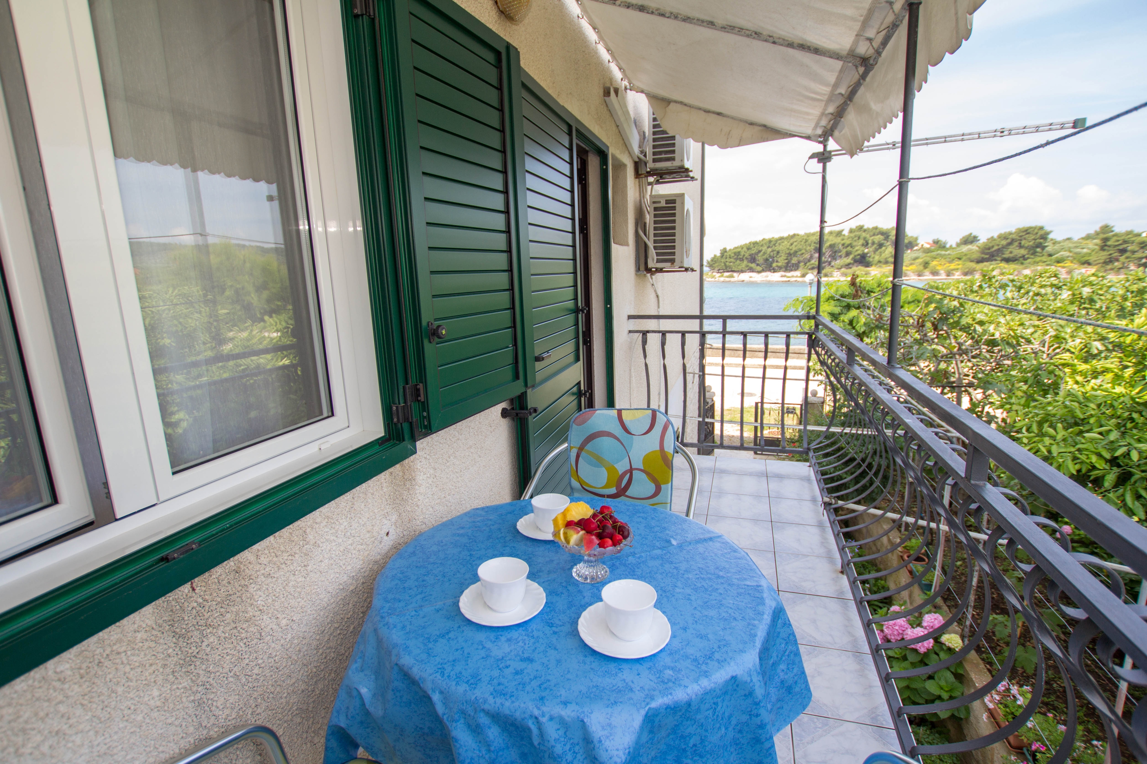 Studio flat near beach Sućuraj, Hvar  AS-a