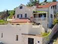 Postira, Brač, Object 5661 - Vakantiehuis with pebble beach.